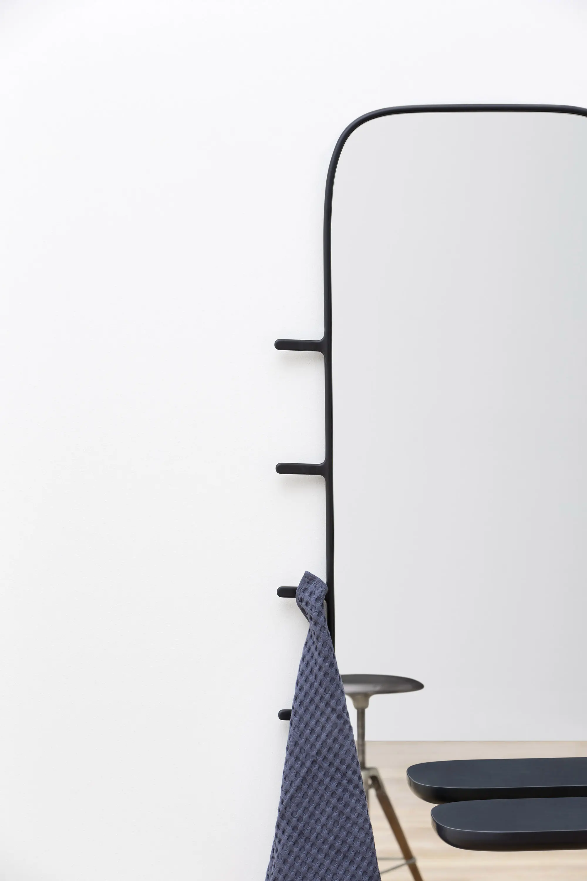 Rexa Design - Esperanto Mirror