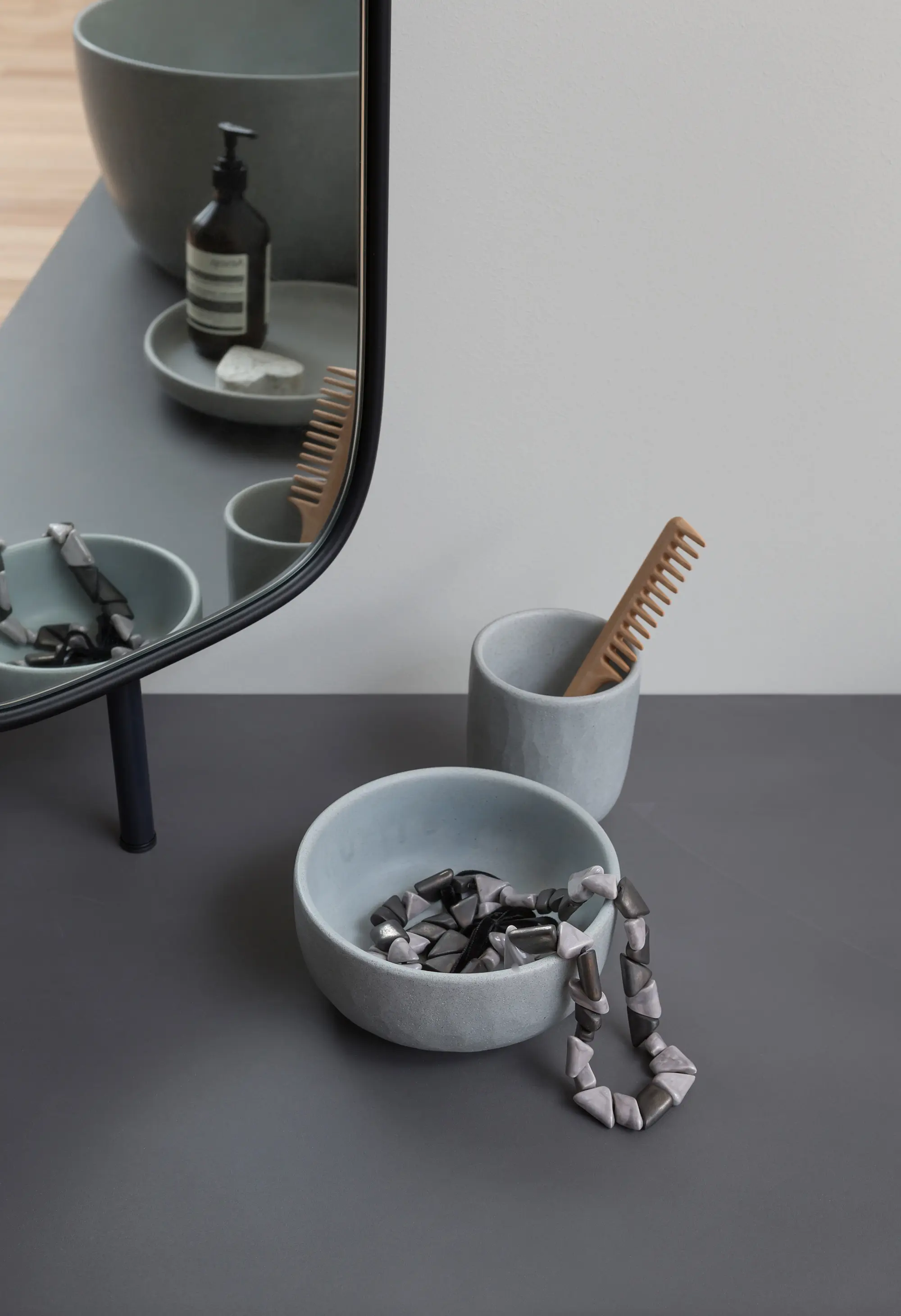 Rexa Design - Esperanto Mirror