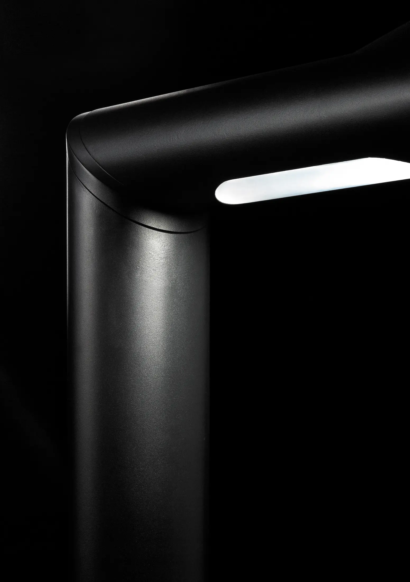 Paviom - Multus Short