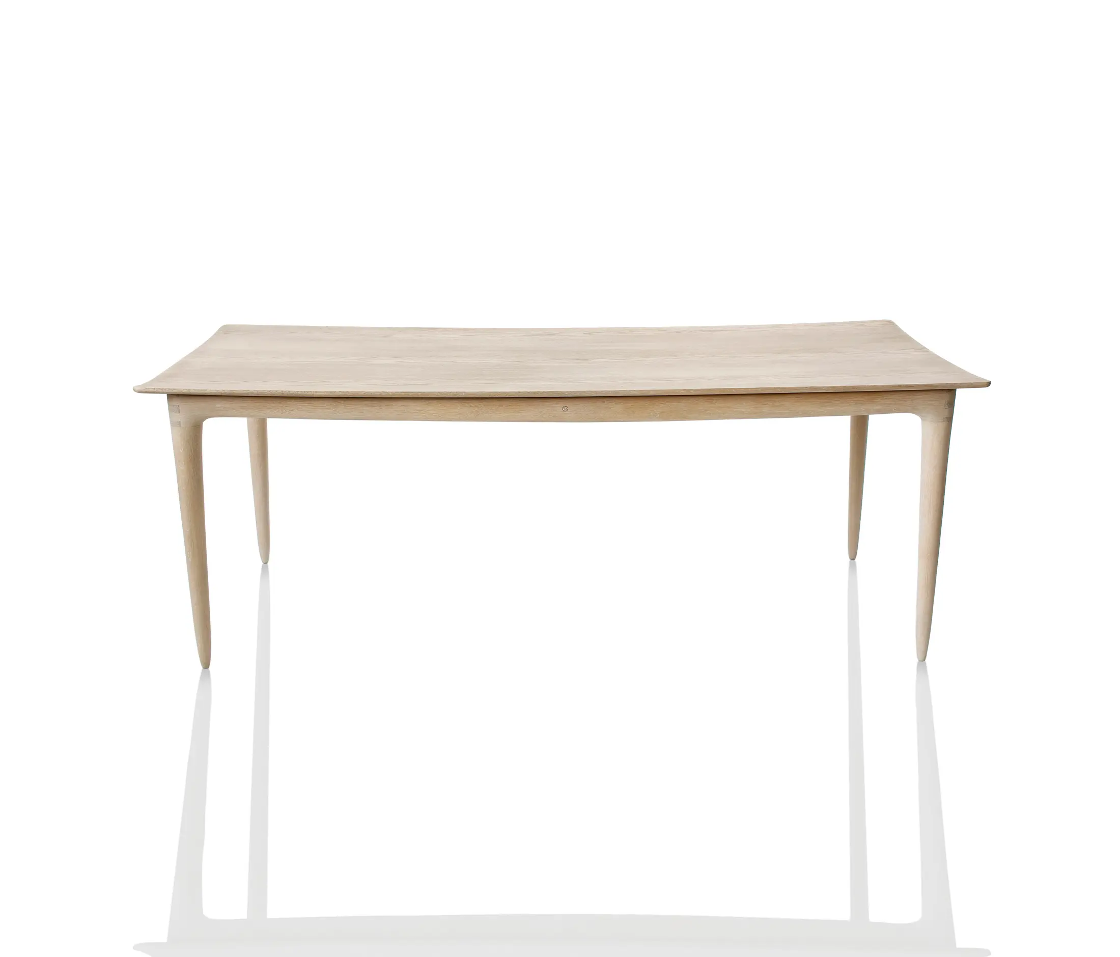 Ask Emil Skovgaard - Curved Table