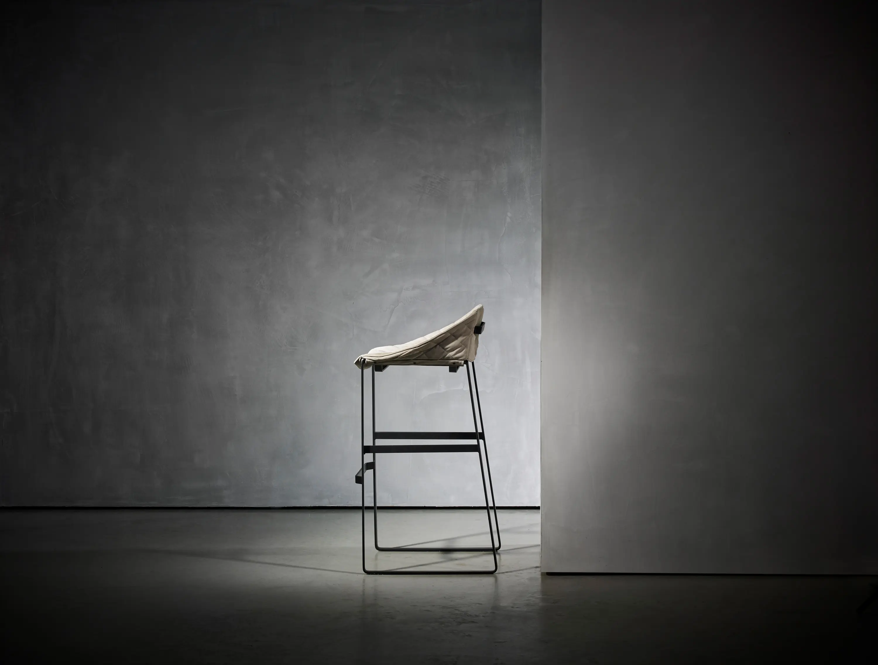 Piet Boon - KEKKE Stool