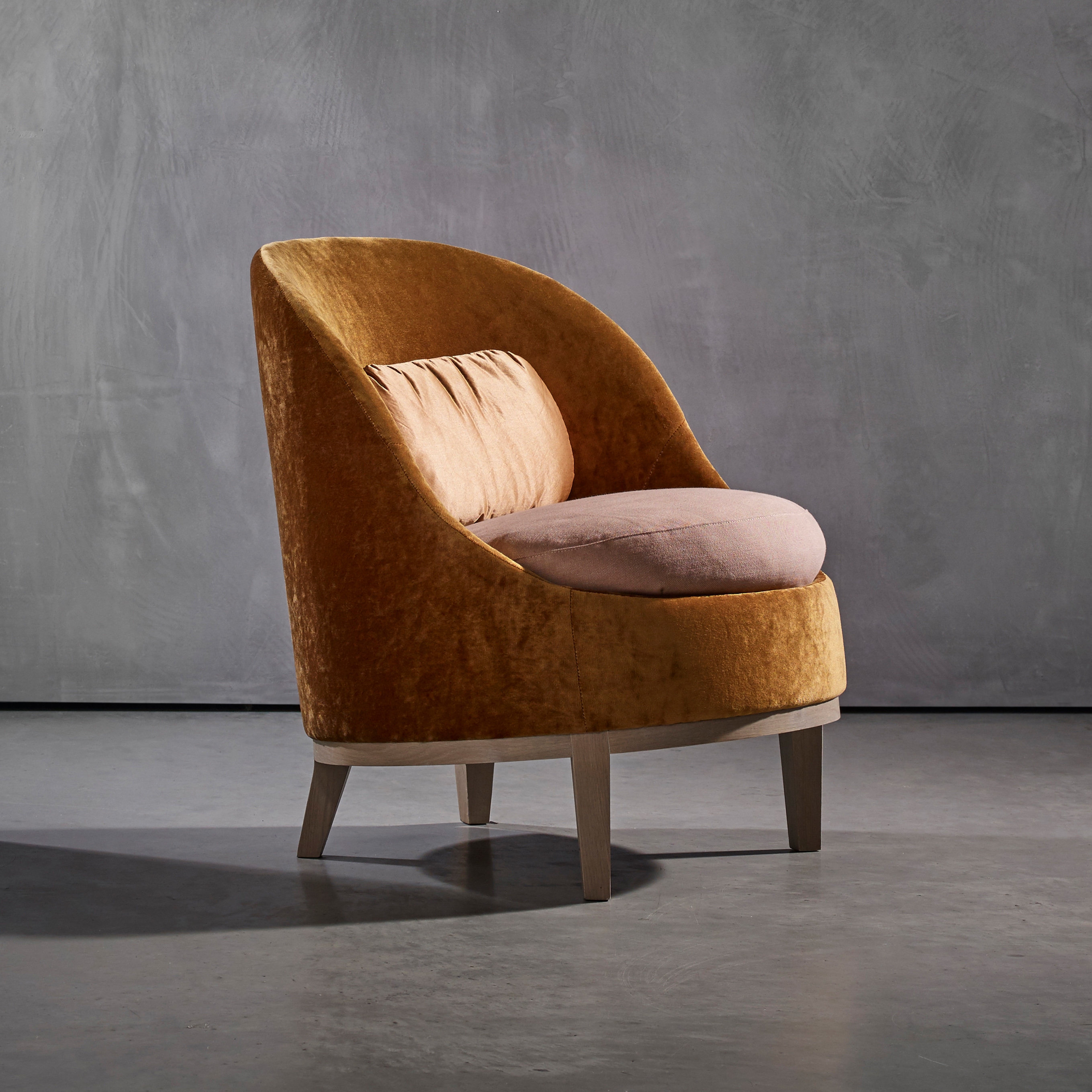 BELLE Armchair