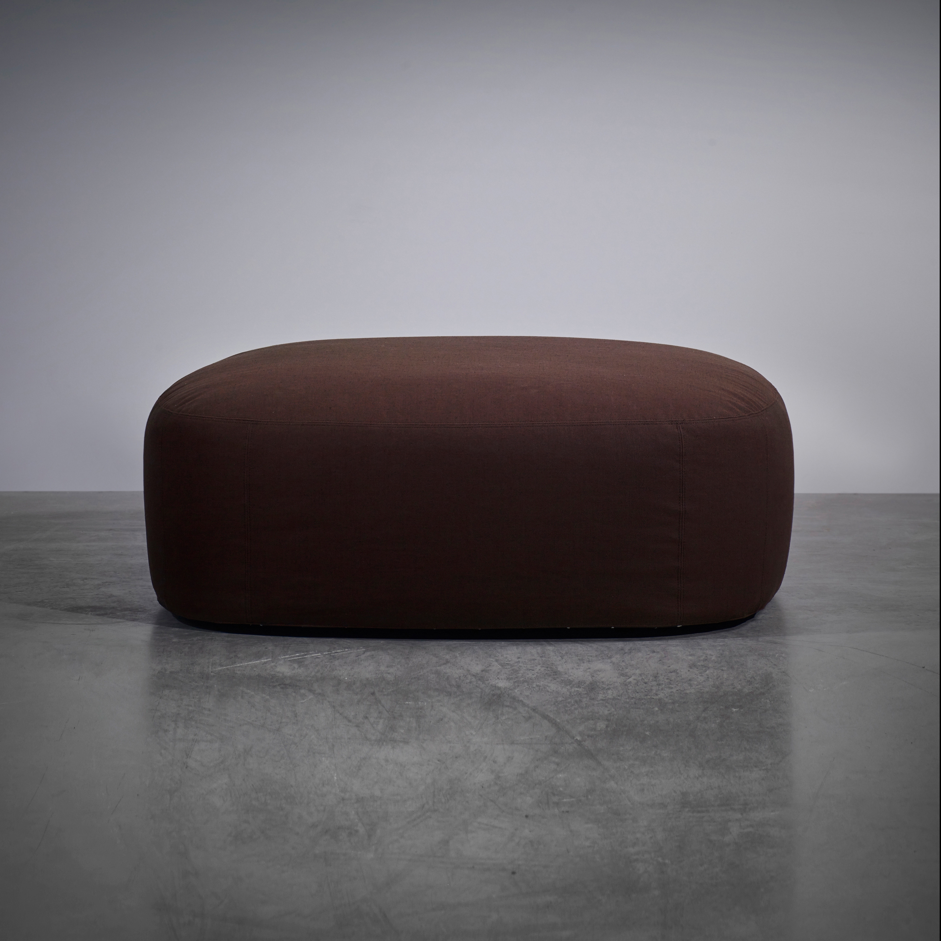 Mostra il prodotto BO Pouf del produttore Piet Boon