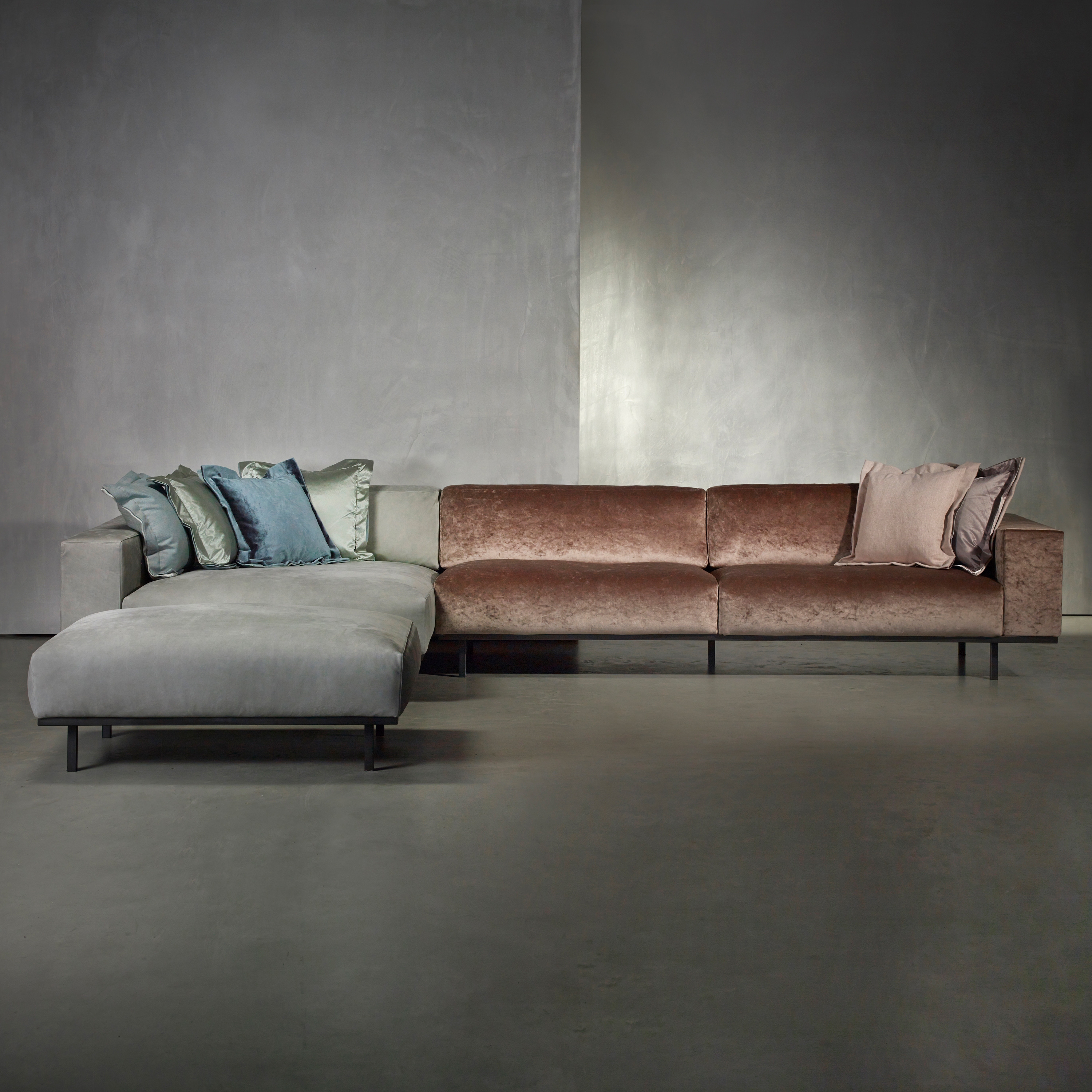 Display product DON Sofa from manufacturer Piet Boon