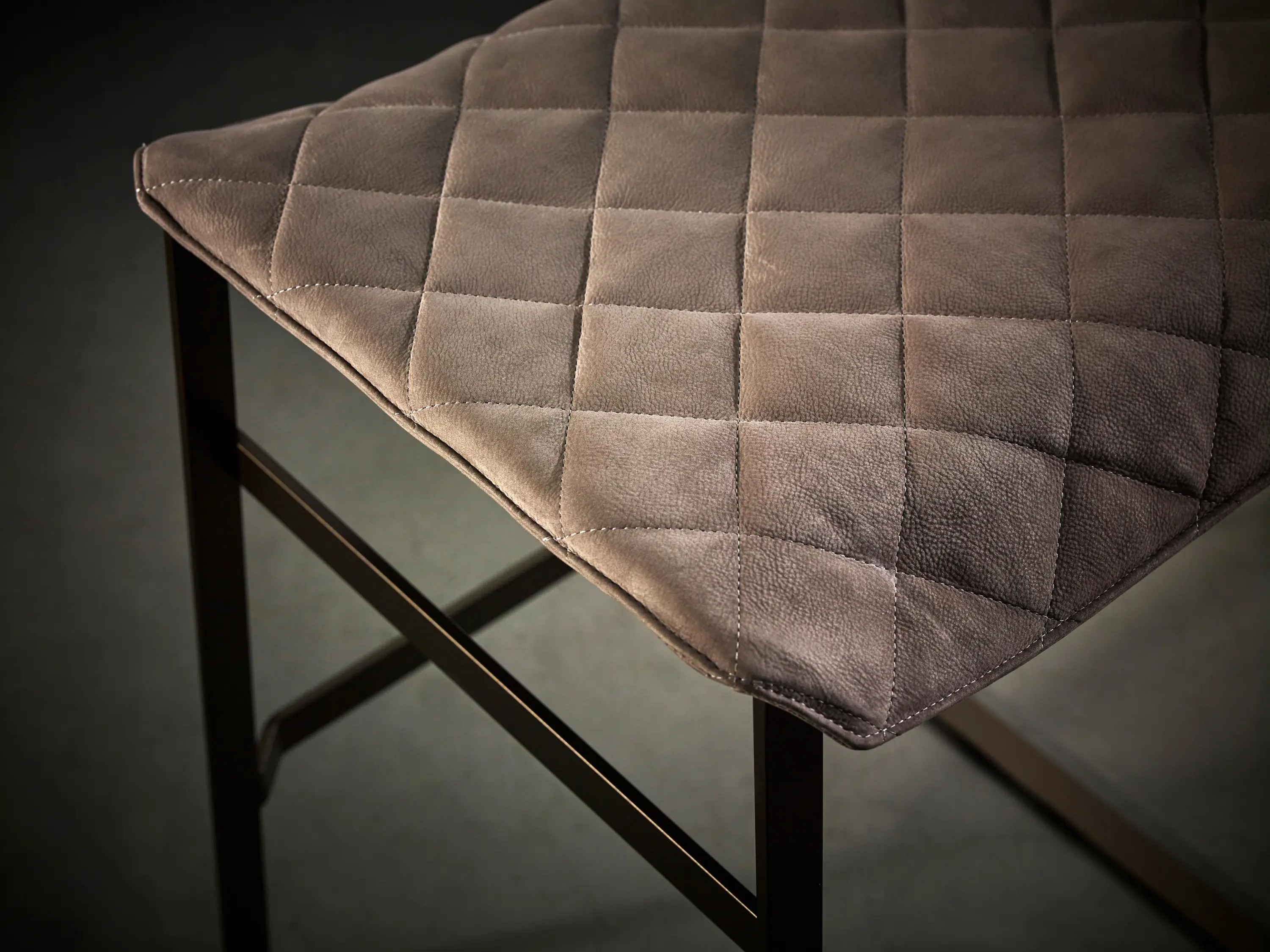 Piet Boon - KEKKE Stool