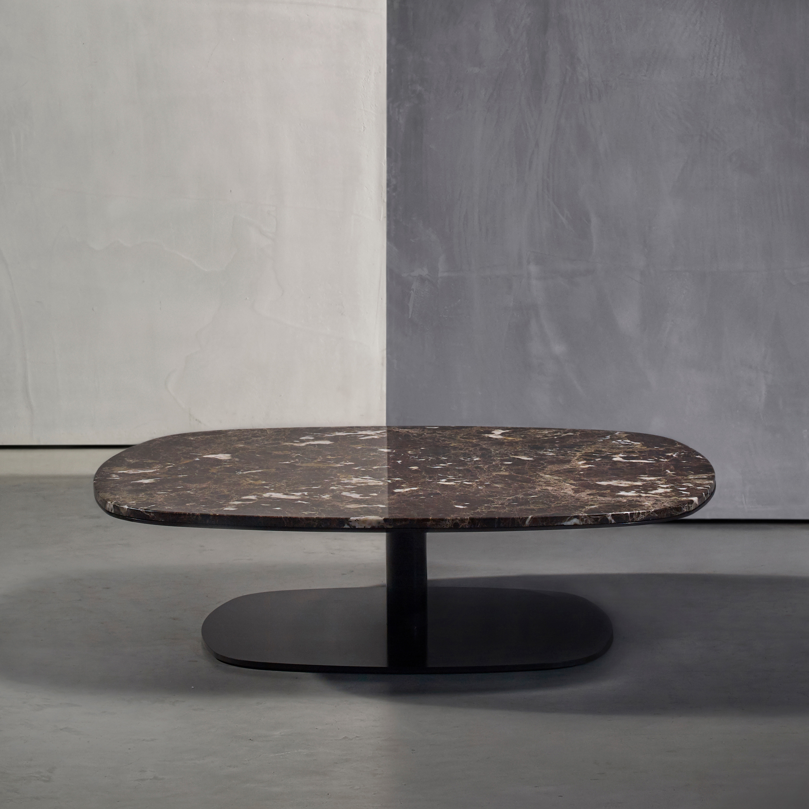 Mostra il prodotto KEK Coffee Table del produttore Piet Boon