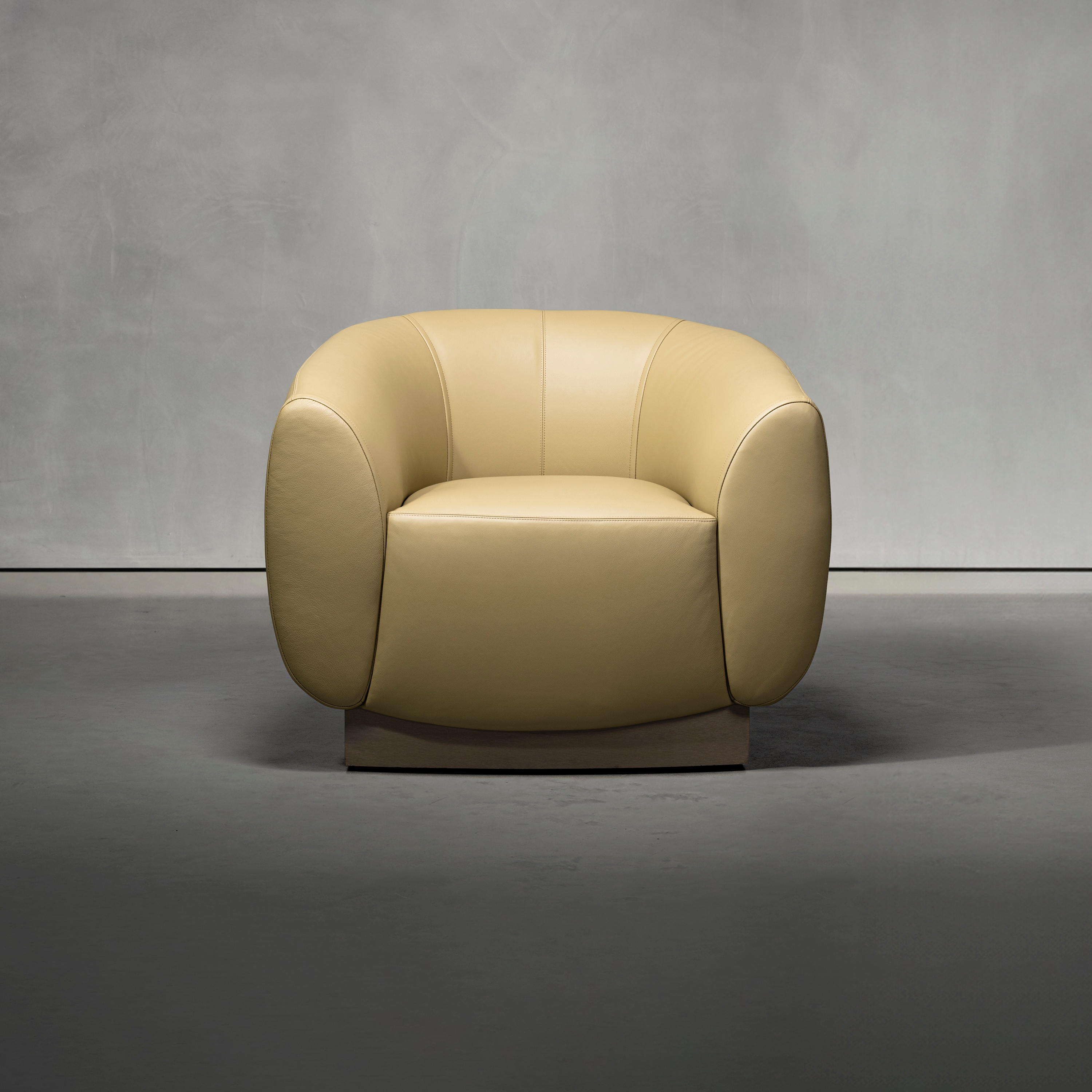 Display product KATE armchair from manufacturer Piet Boon