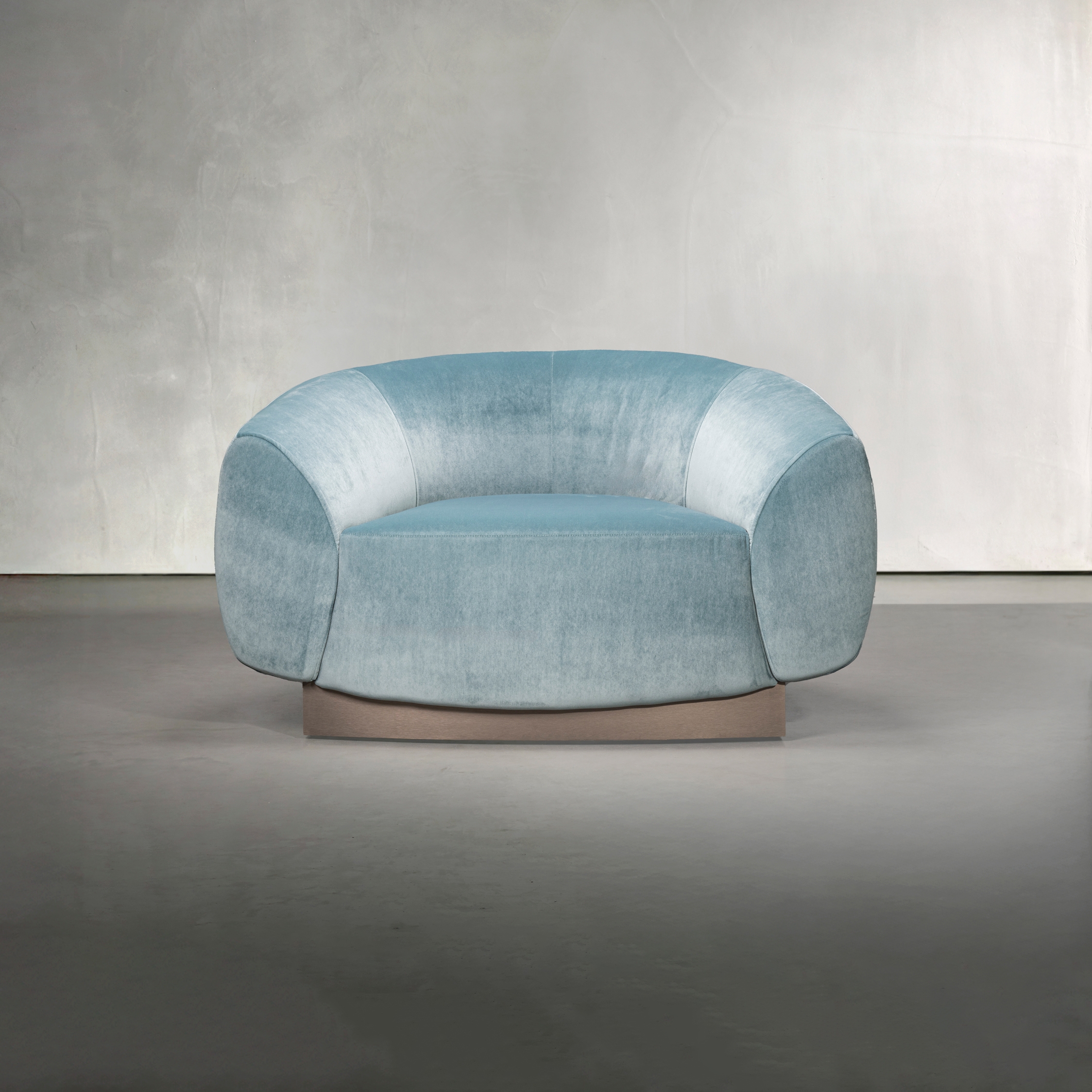 Display product KATE loveseat from manufacturer Piet Boon