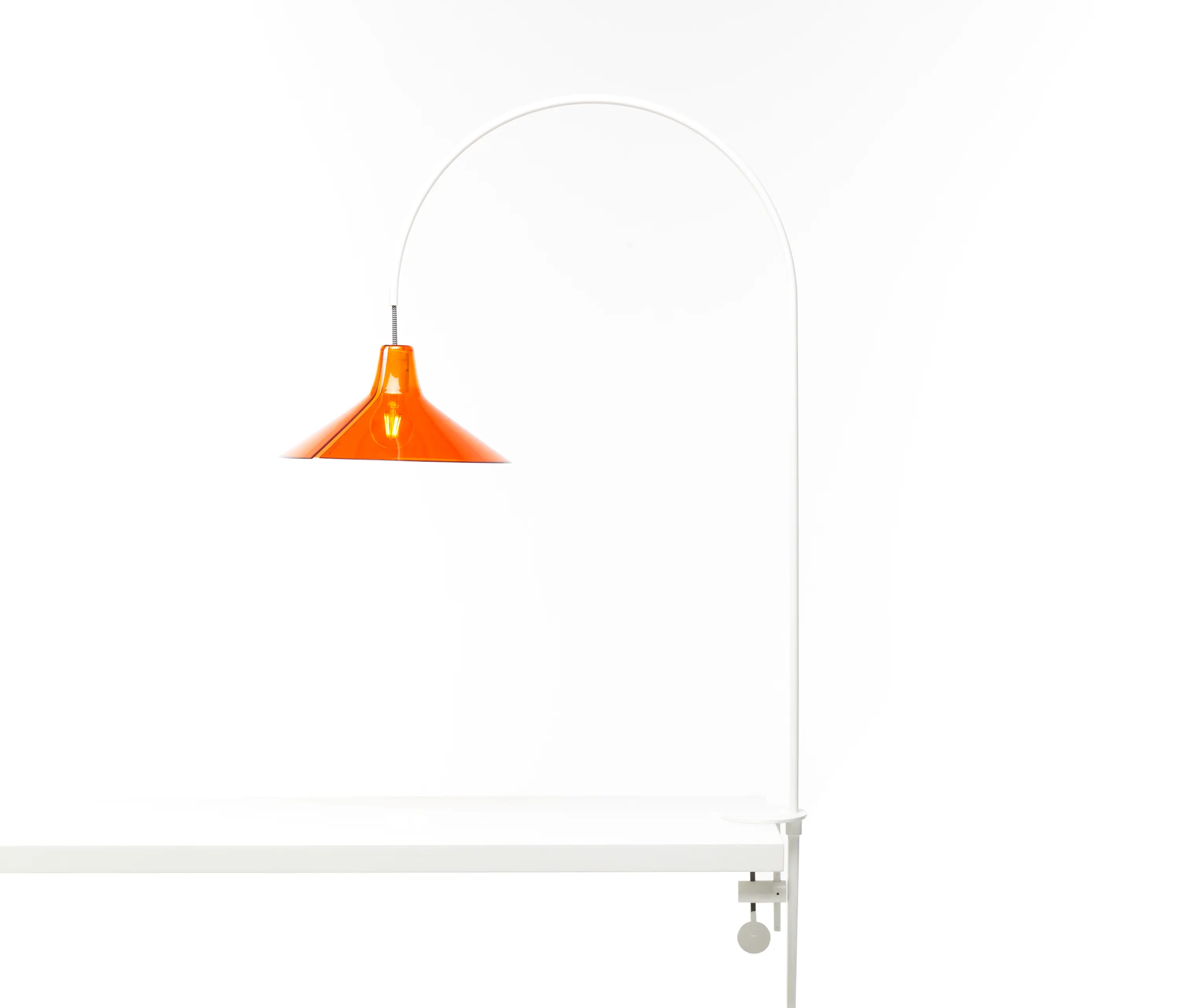 Skitsch by Hub Design - Jupe | table lamp