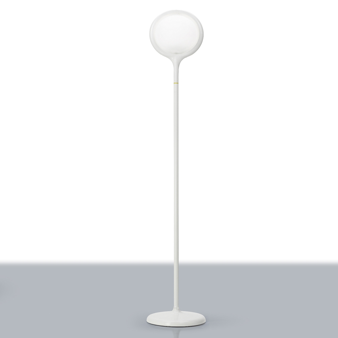 Afficher le produit Project 03 Luminaire sur pied du fabricant LUCENTE
