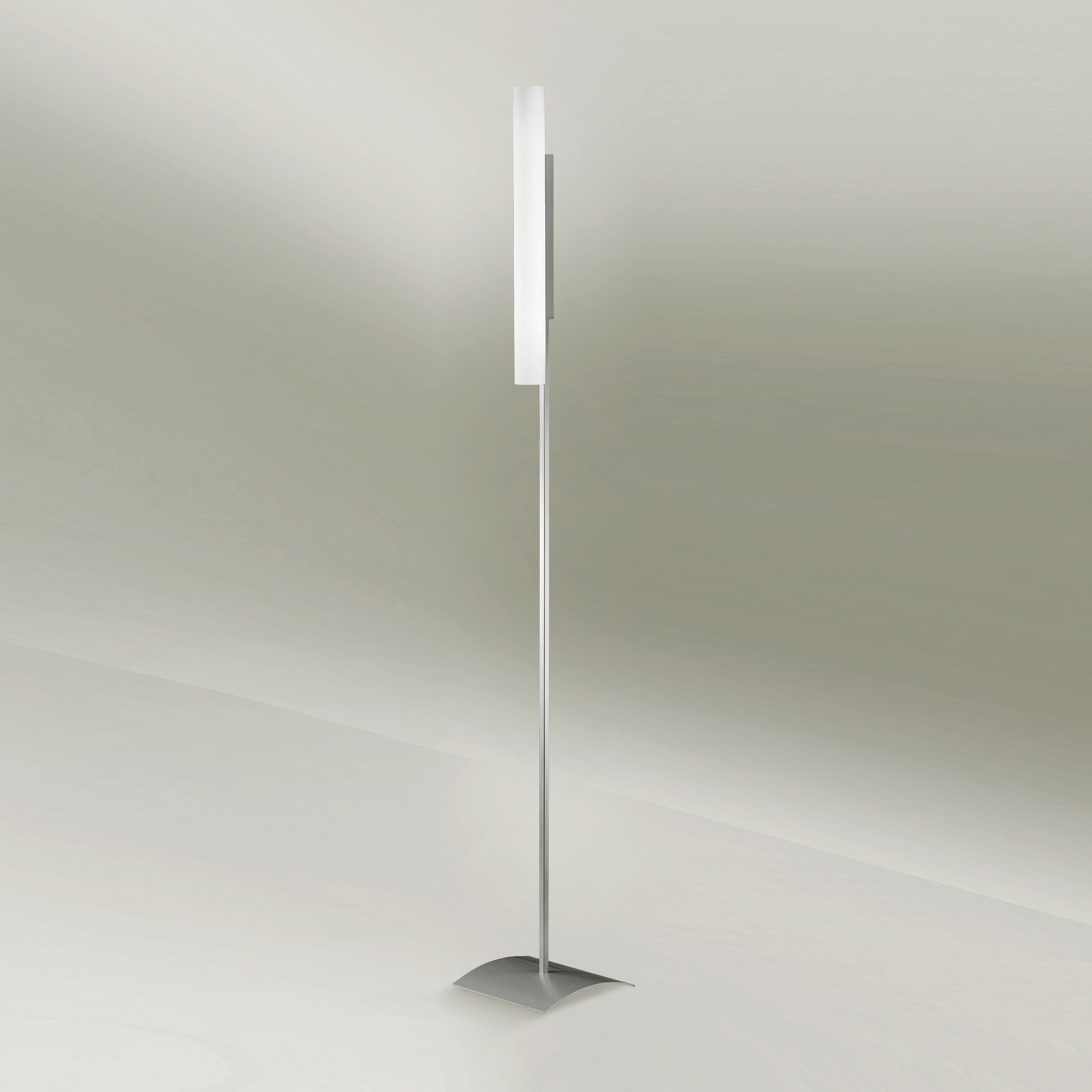 Afficher le produit Olympia Luminaire sur pied du fabricant LUCENTE