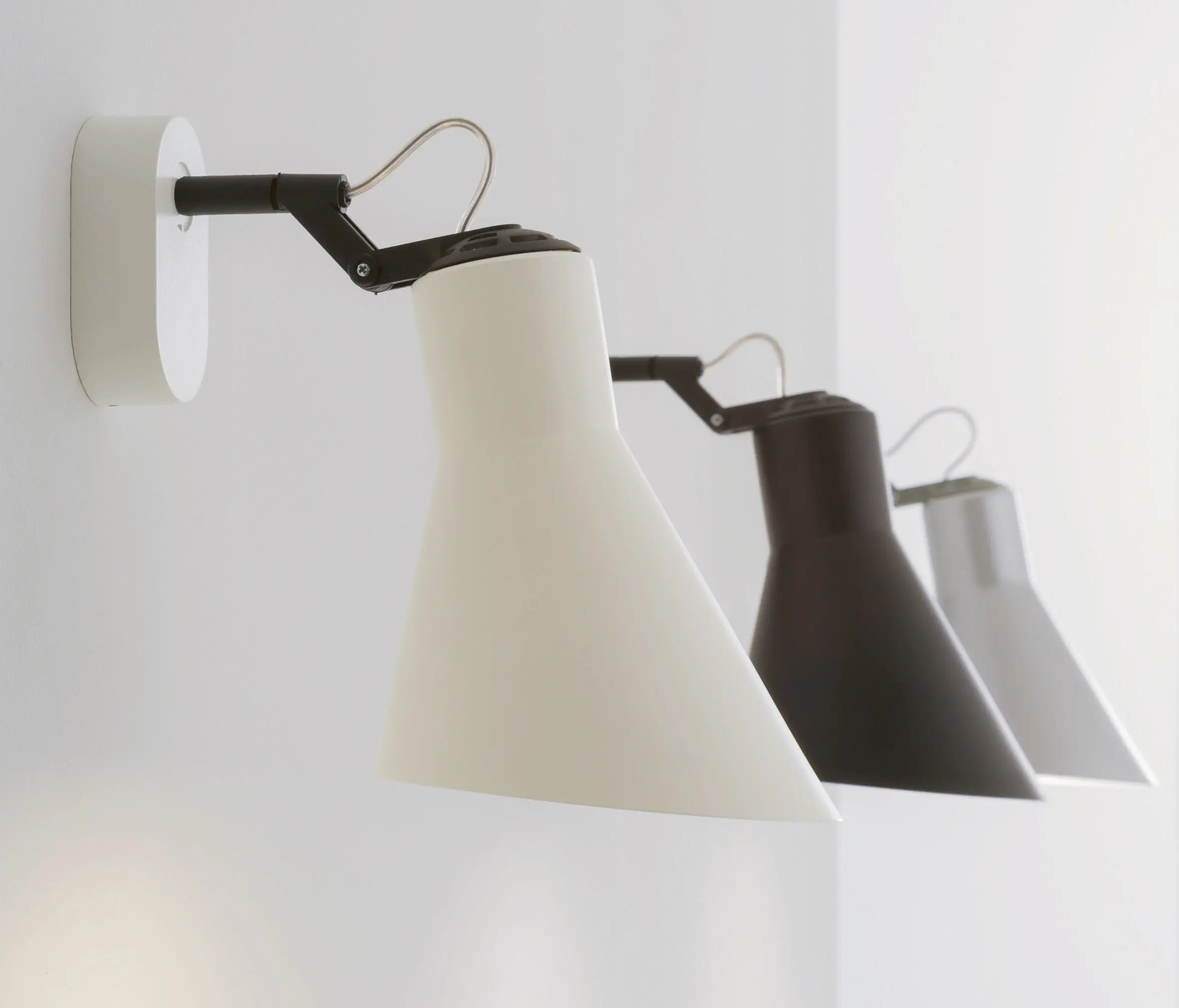 LUCENTE - Taia Wandleuchte