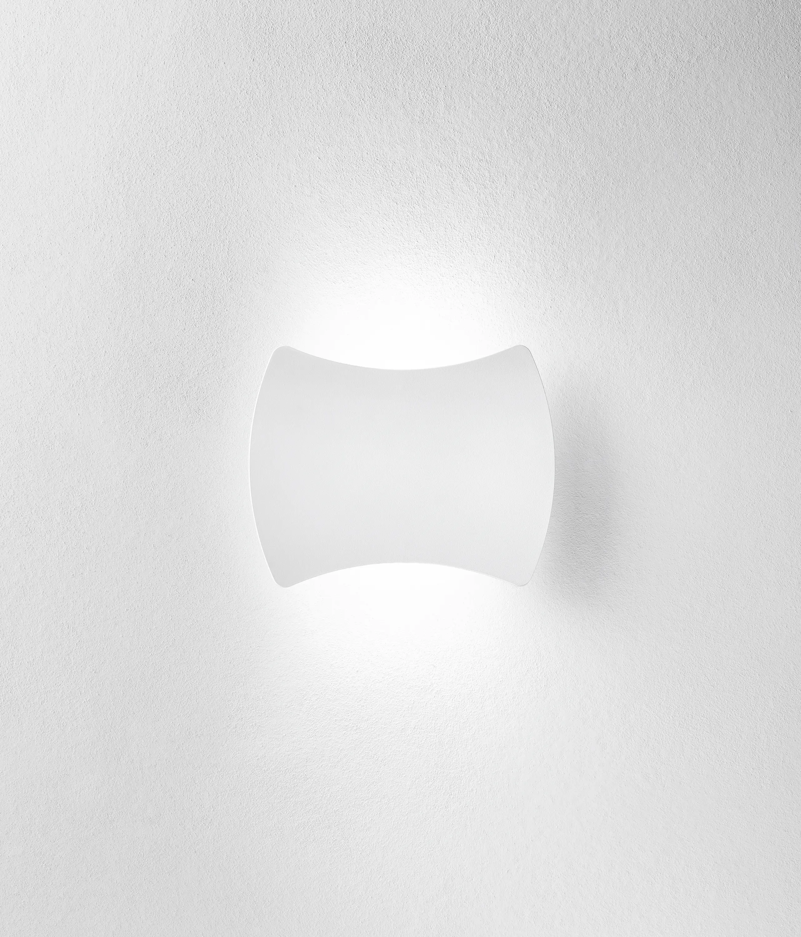 LUCENTE - But-Light