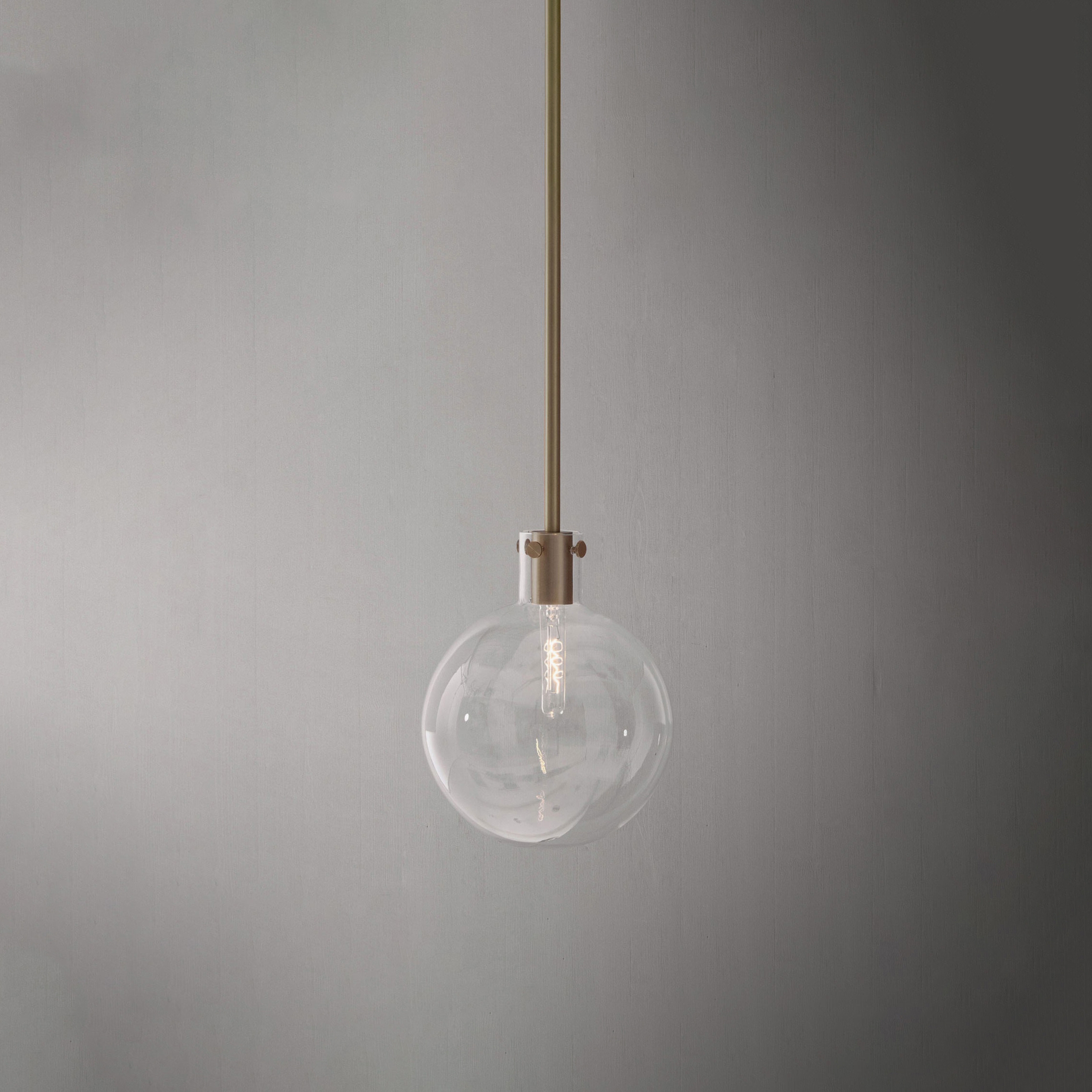 ORA Single Pendant