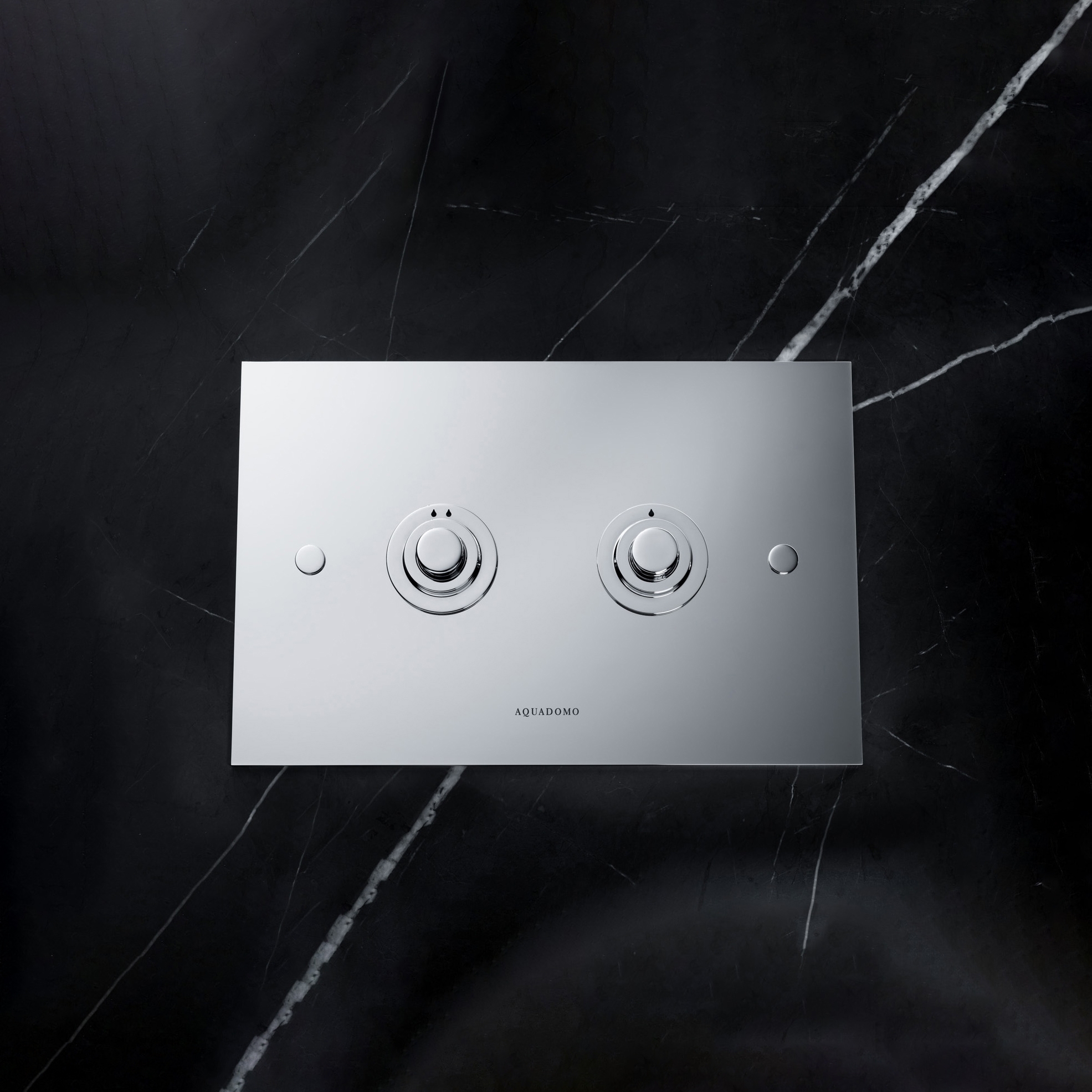 Display product Diamond flush plate polished brass unlacquered from manufacturer Aquadomo
