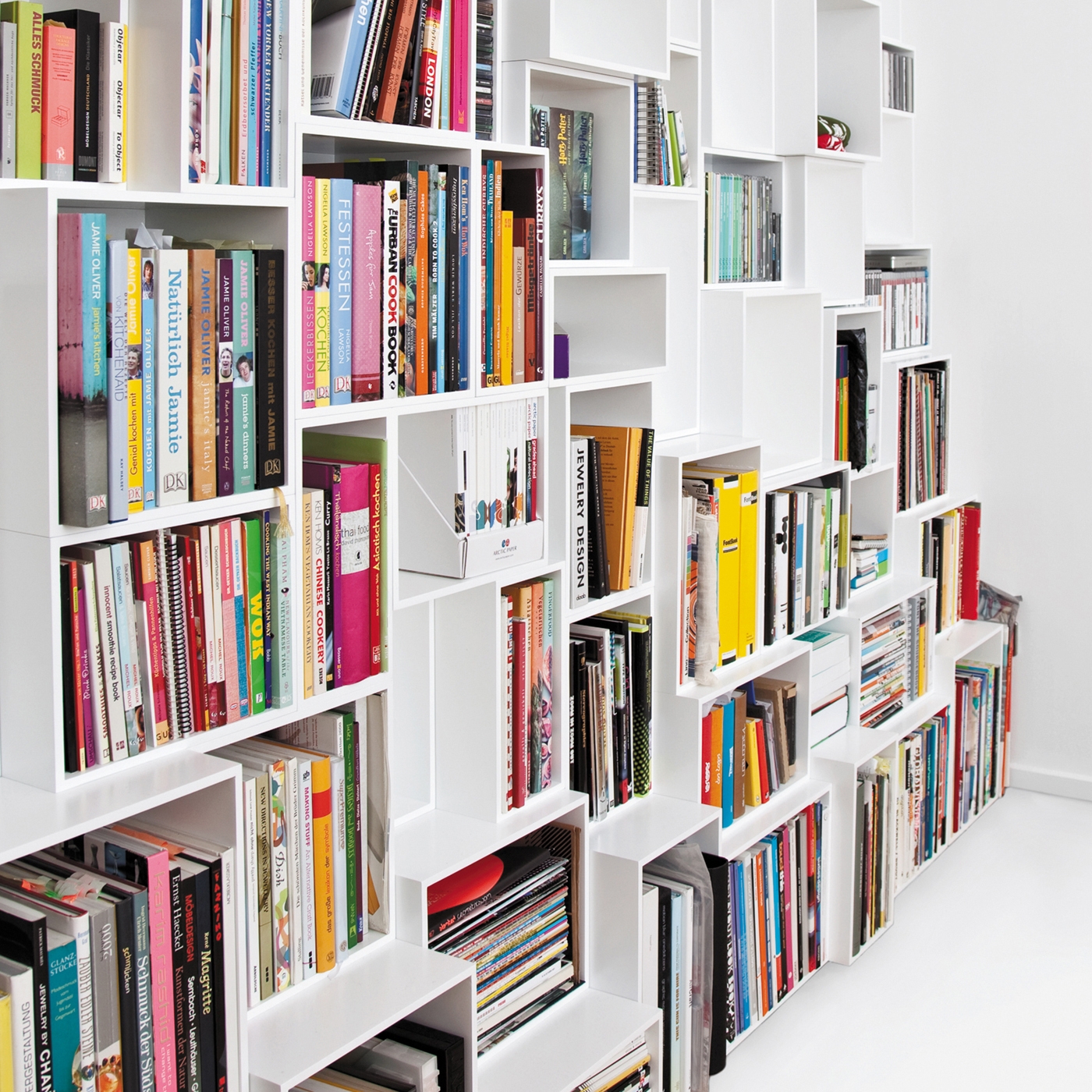Afficher le produit Cubit shelving system du fabricant Cubit