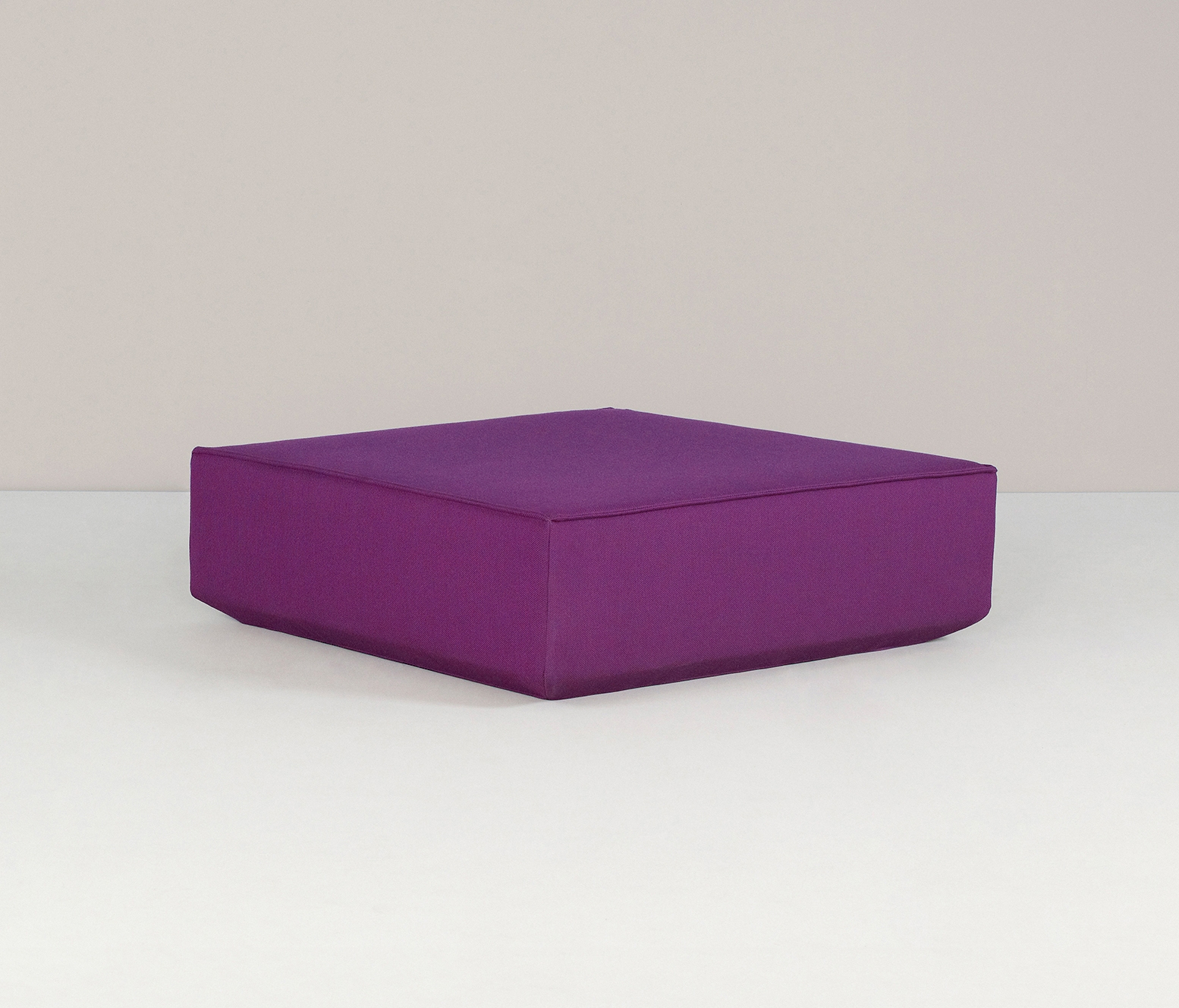 Display product Cubit Sofa from manufacturer Cubit