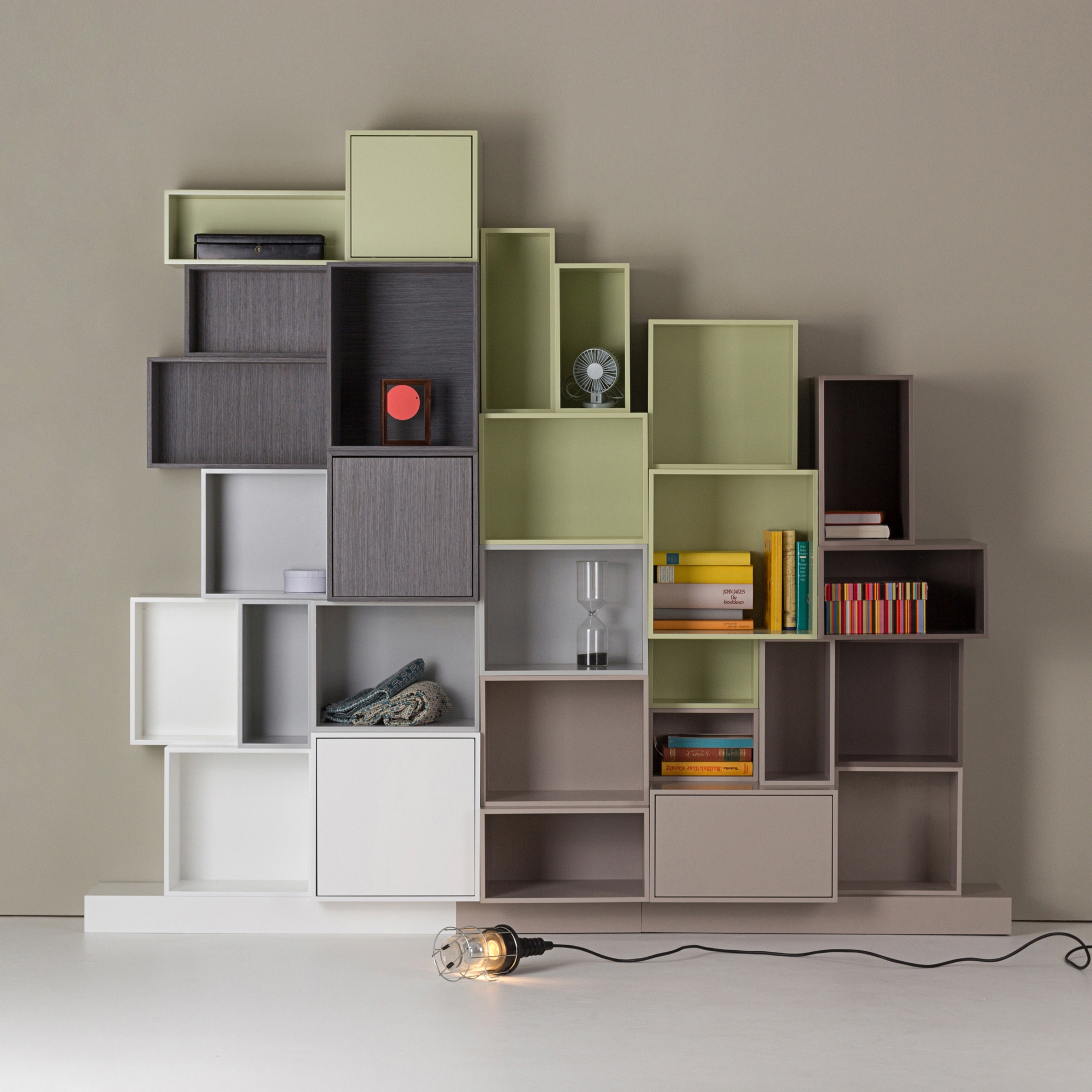 Afficher le produit Cubit shelving system du fabricant Cubit