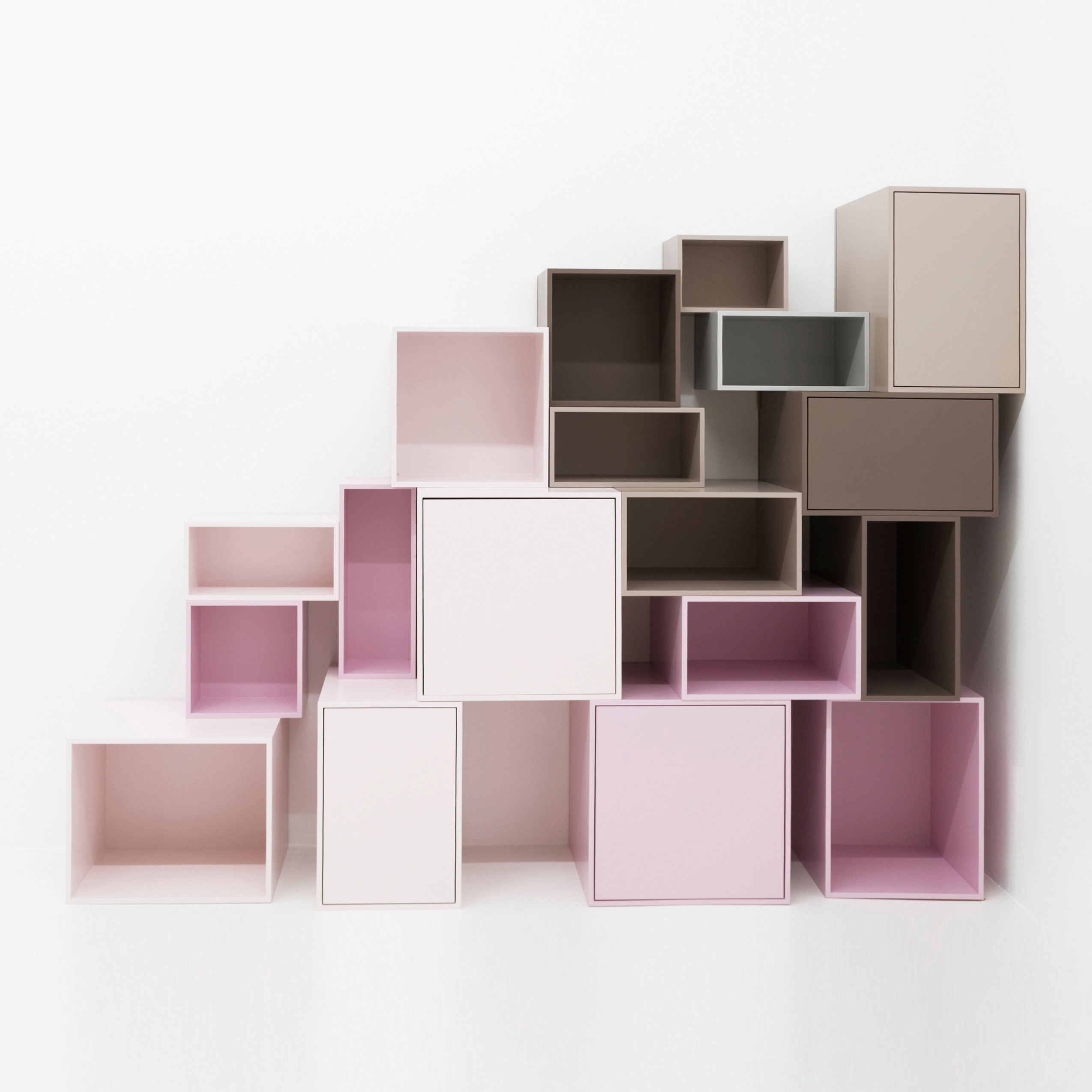Afficher le produit Cubit shelving system du fabricant Cubit
