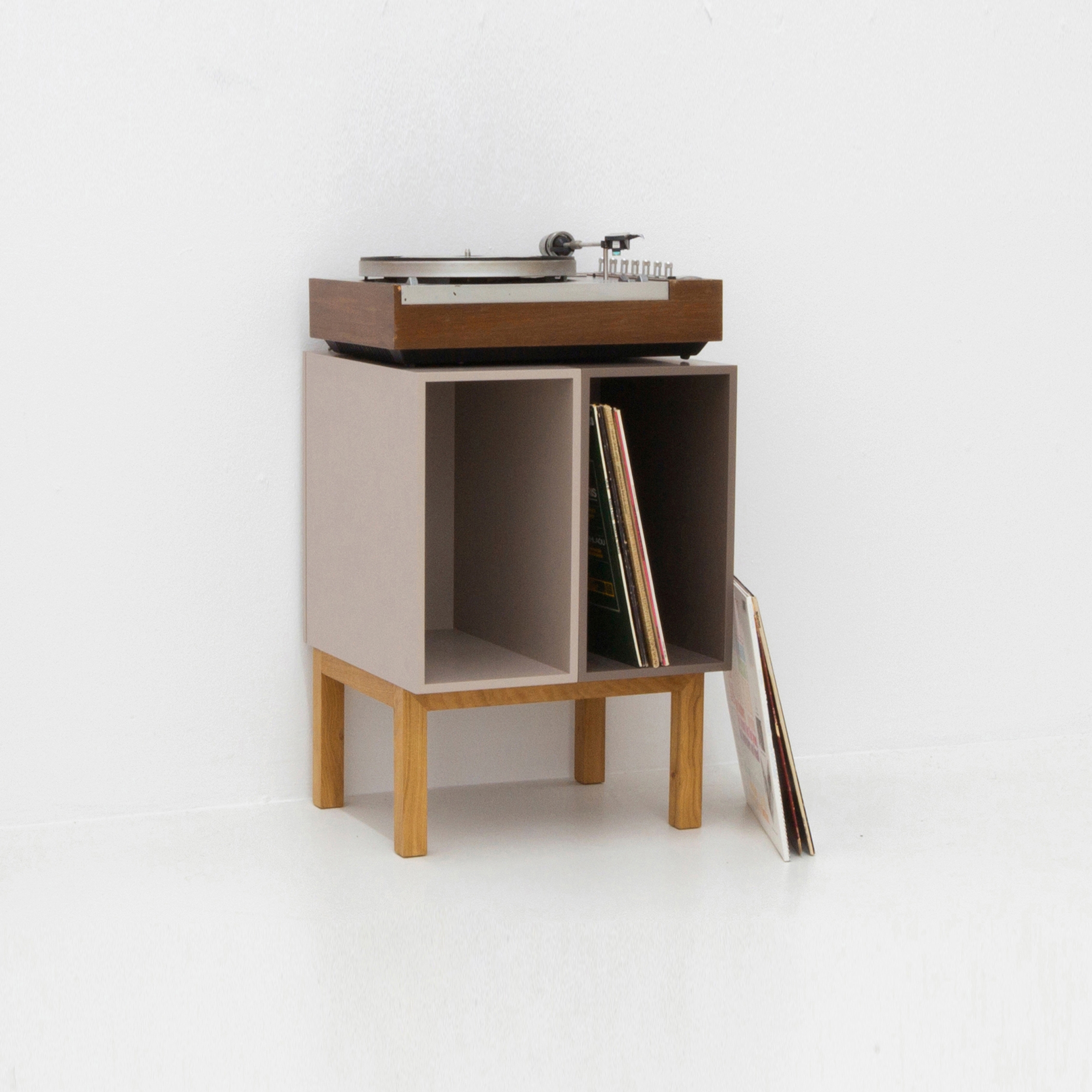 Afficher le produit Cubit Sideboard du fabricant Cubit