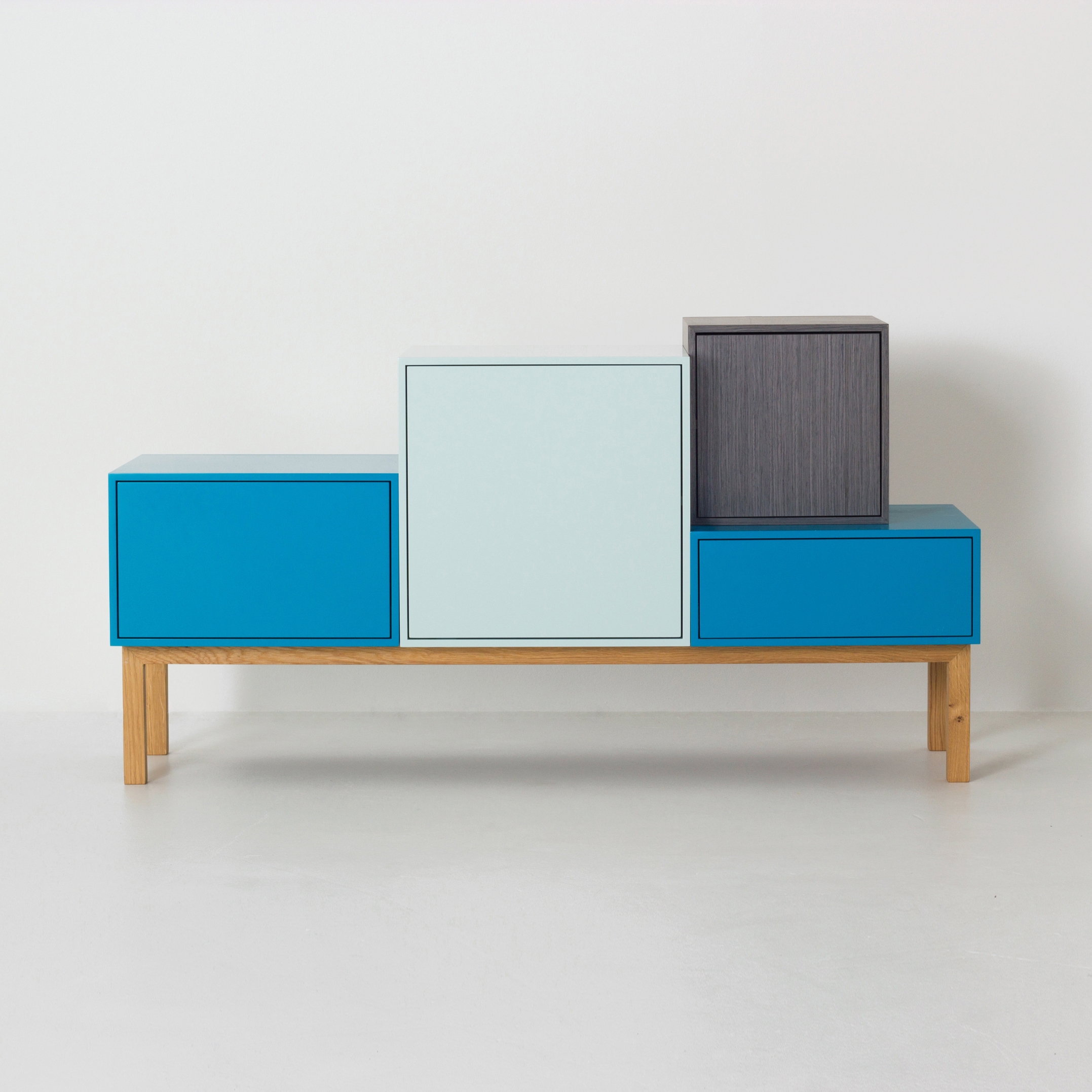 Afficher le produit Cubit Sideboard du fabricant Cubit