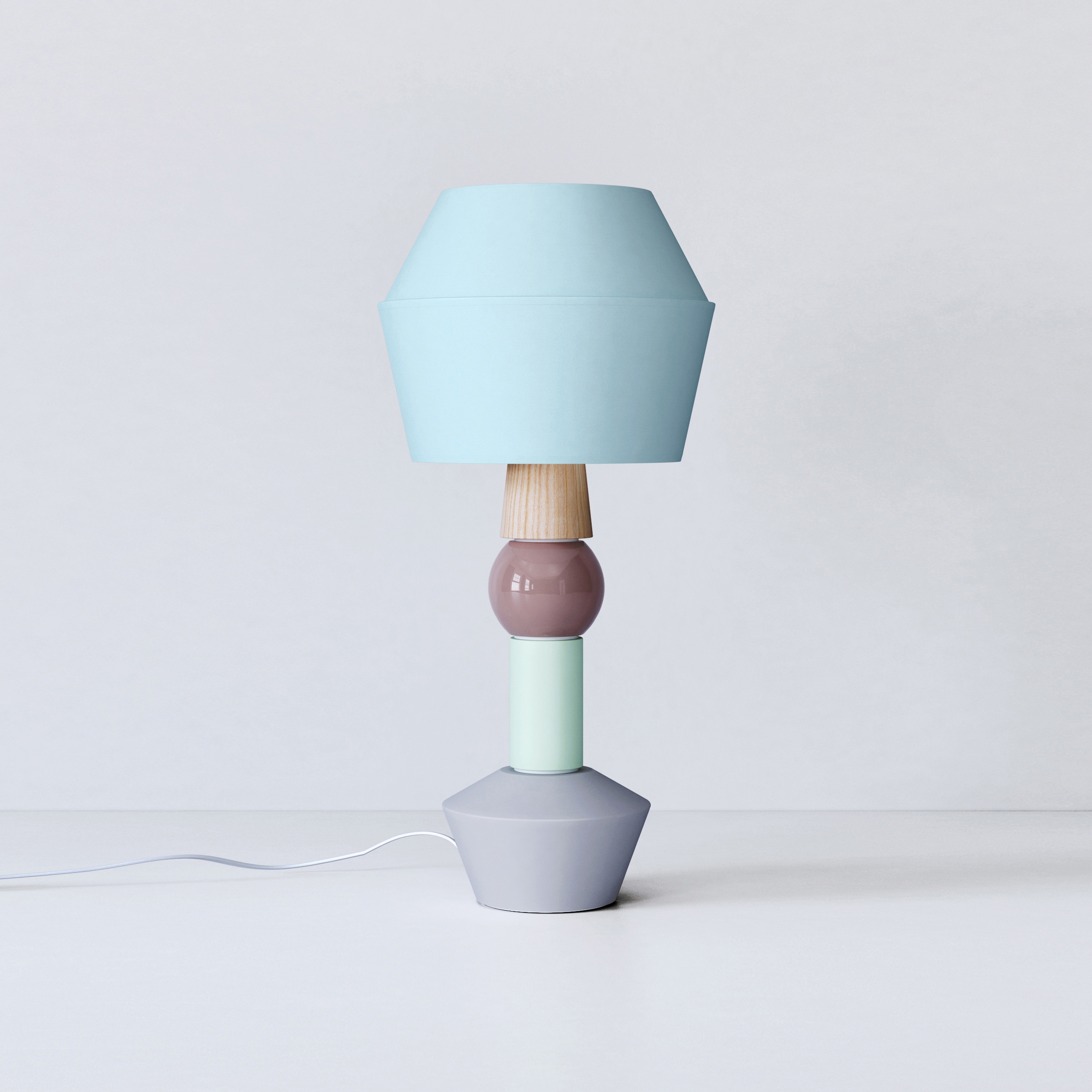 Display product Cubit Lamp from manufacturer Cubit