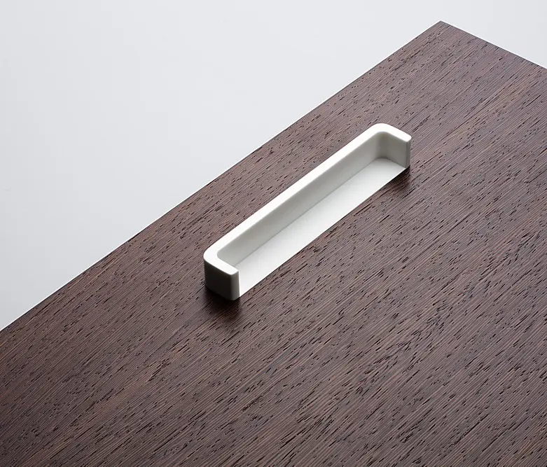 AMOS DESIGN - Linie  8 furniture handle