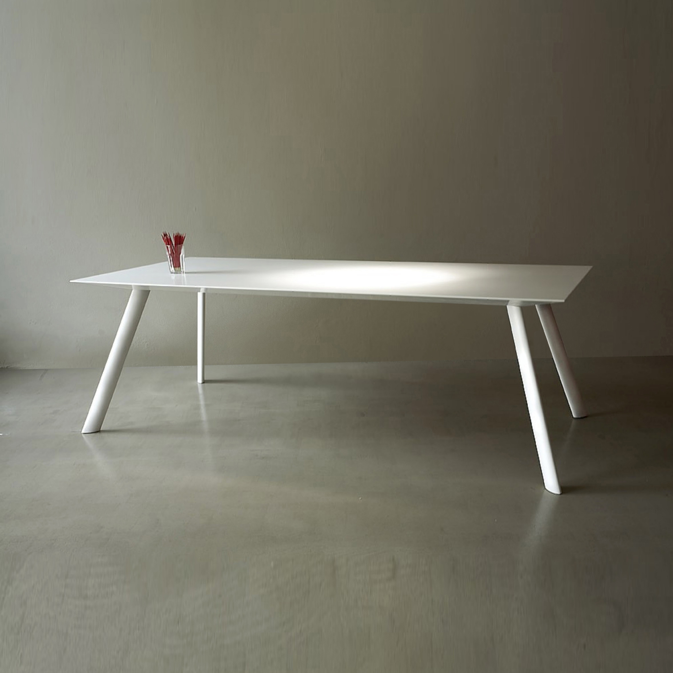 Vertoon produk Bridge table van vervaardiger AMOS DESIGN