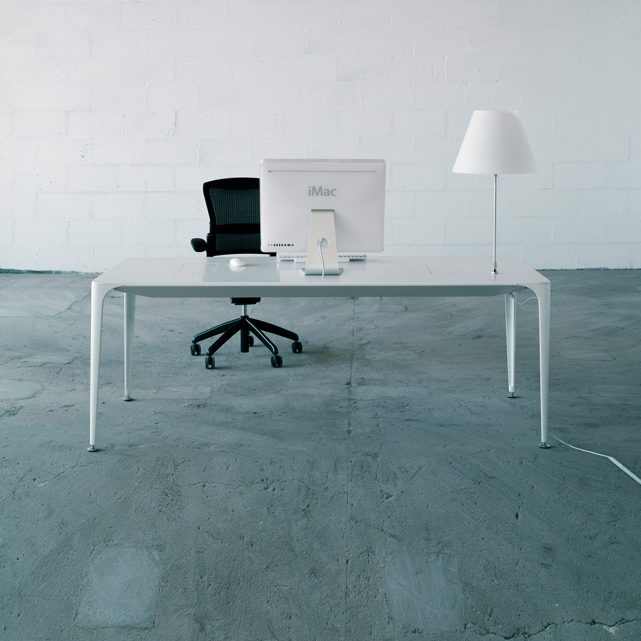 Vertoon produk iTable van vervaardiger AMOS DESIGN