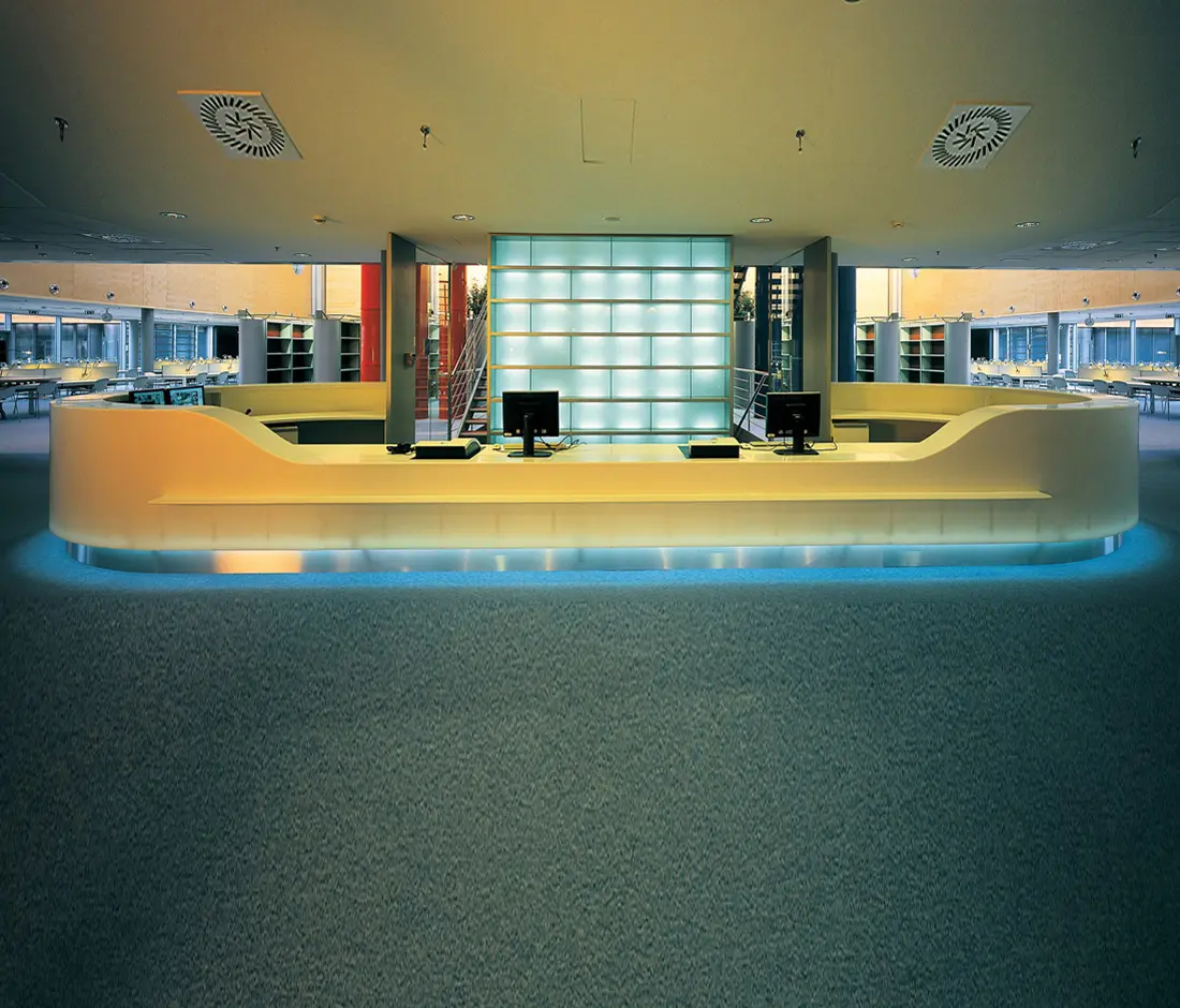 AMOS DESIGN - Vessel central counter