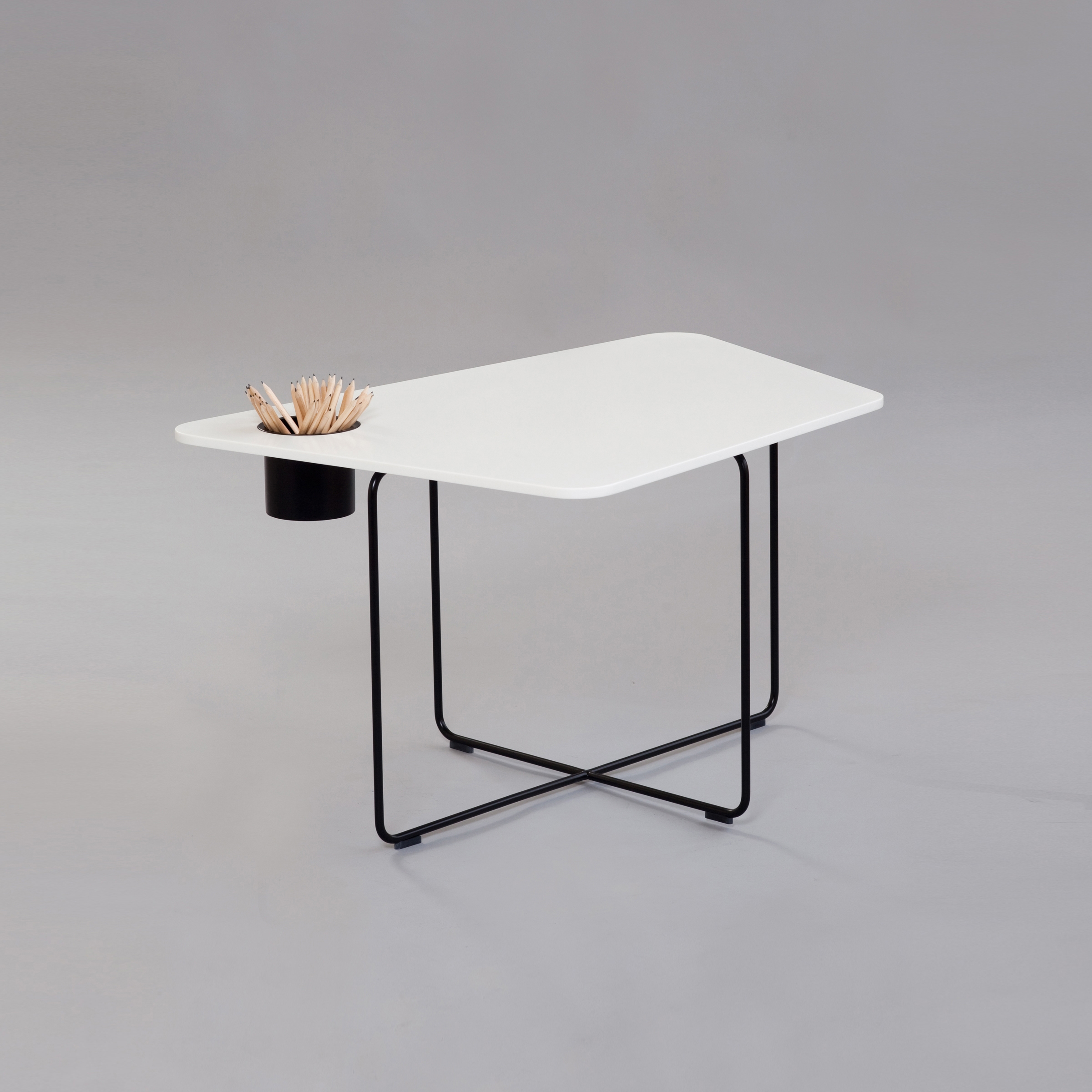Vertoon produk Table No. 1 van vervaardiger AMOS DESIGN