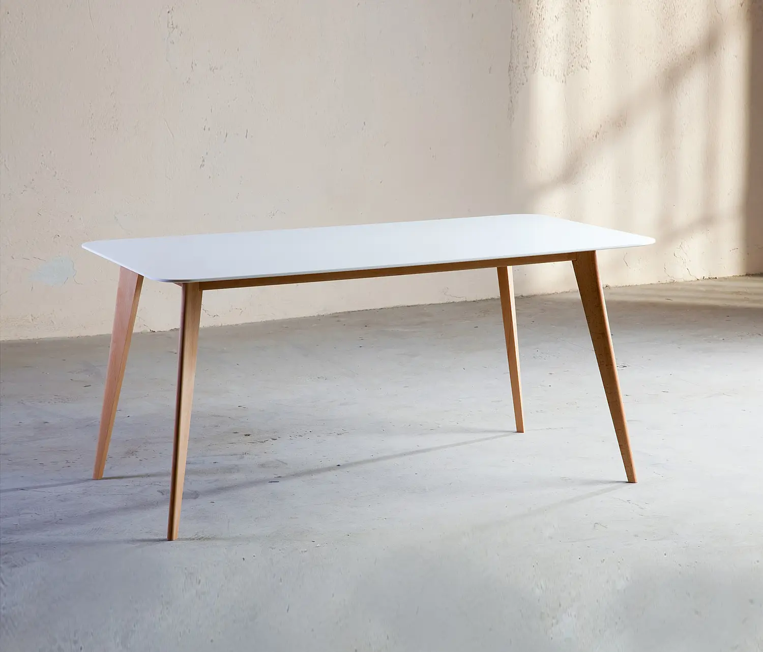 AMOS DESIGN - Easy table