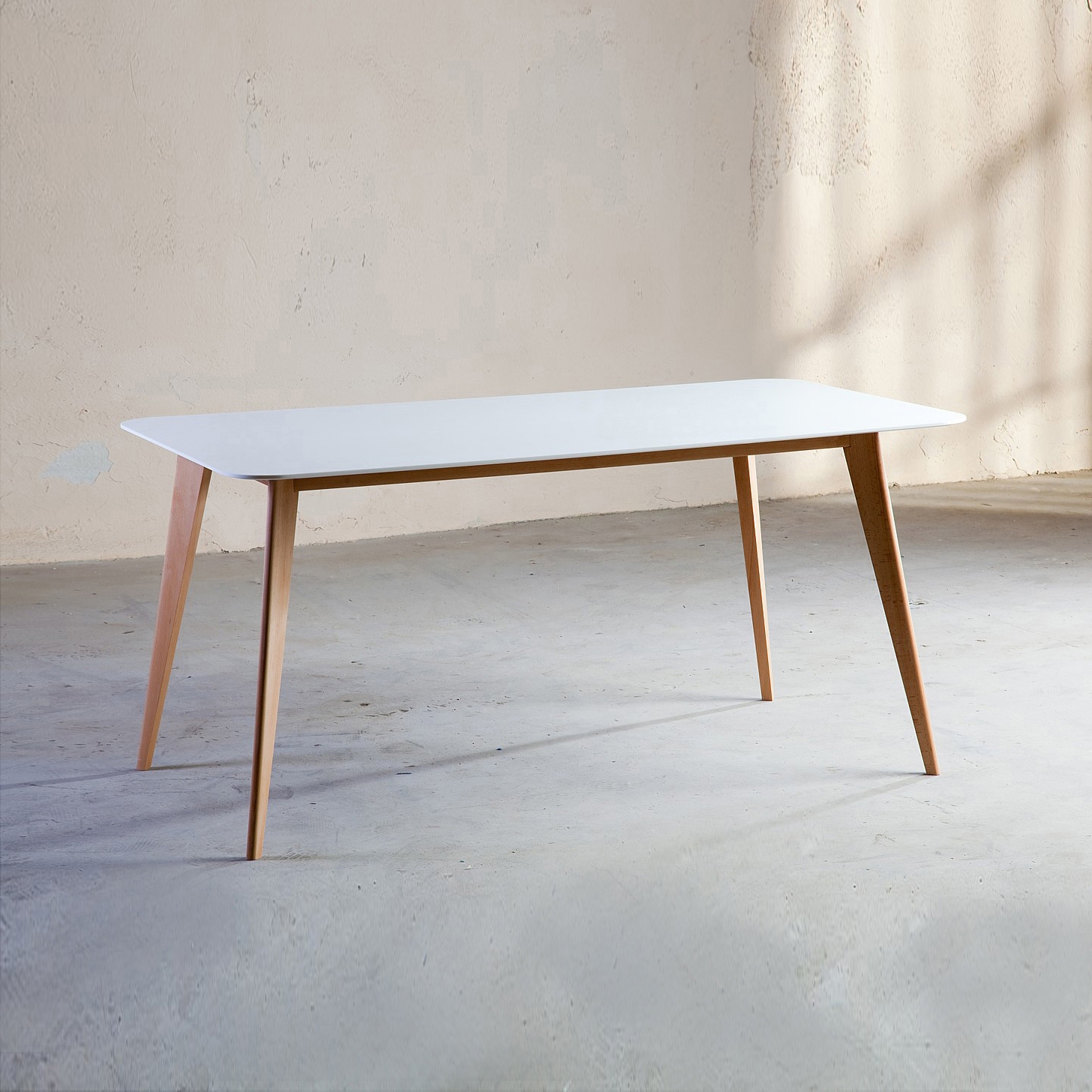 Display product Easy table from manufacturer AMOS DESIGN