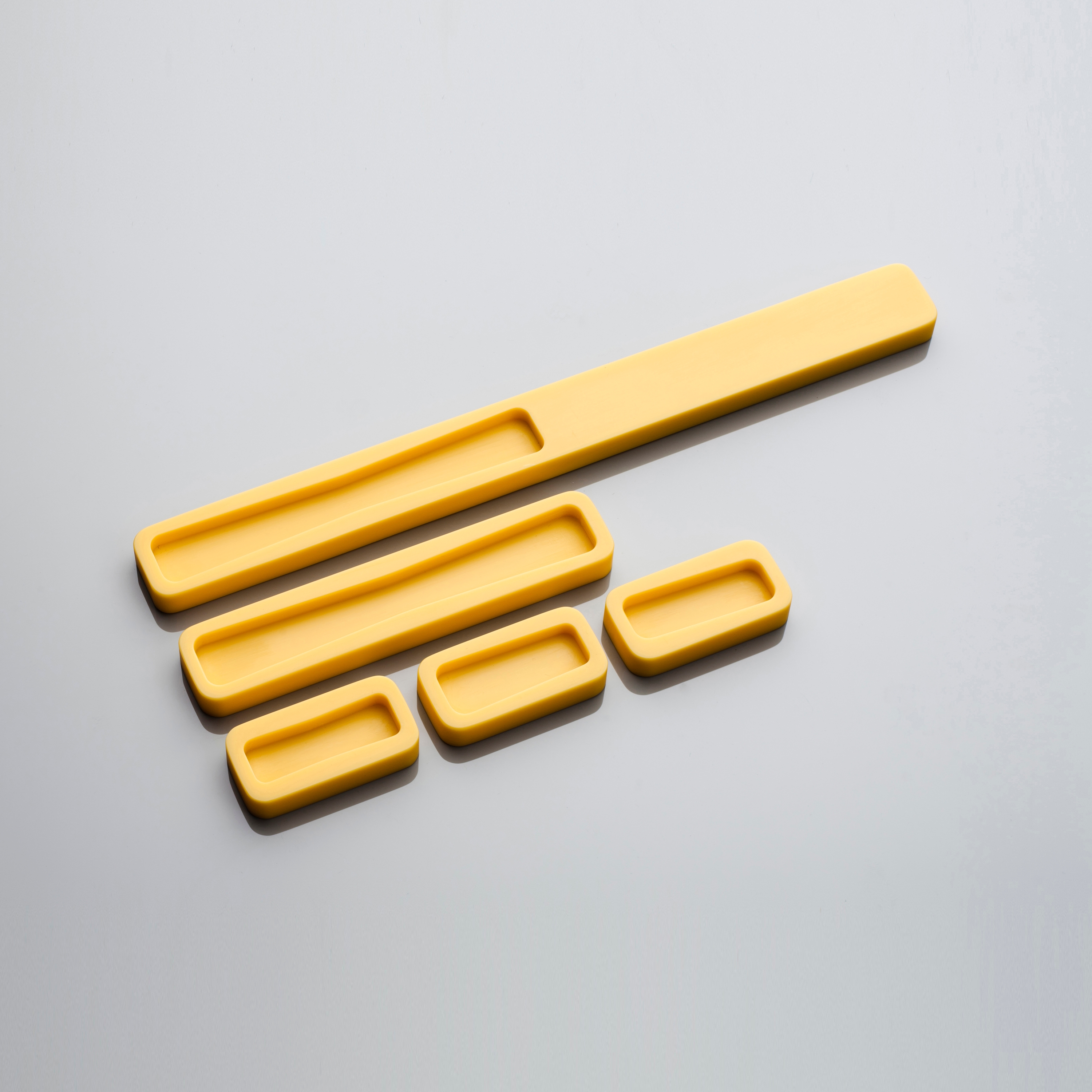 Mostra il prodotto Linie 2 furniture handle del produttore AMOS DESIGN