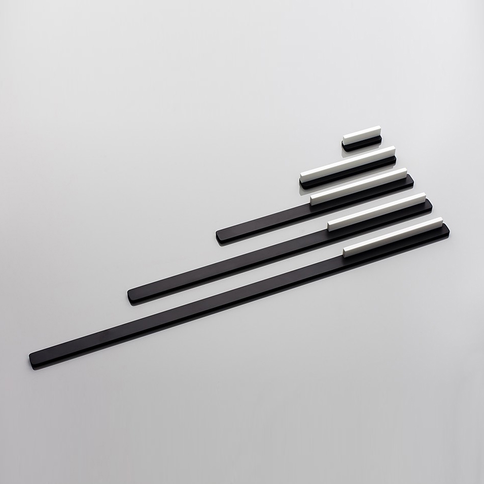 Vertoon produk Linie 6 furniture handle van vervaardiger AMOS DESIGN