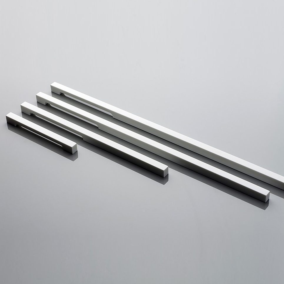 Vertoon produk Linie  8 furniture handle van vervaardiger AMOS DESIGN