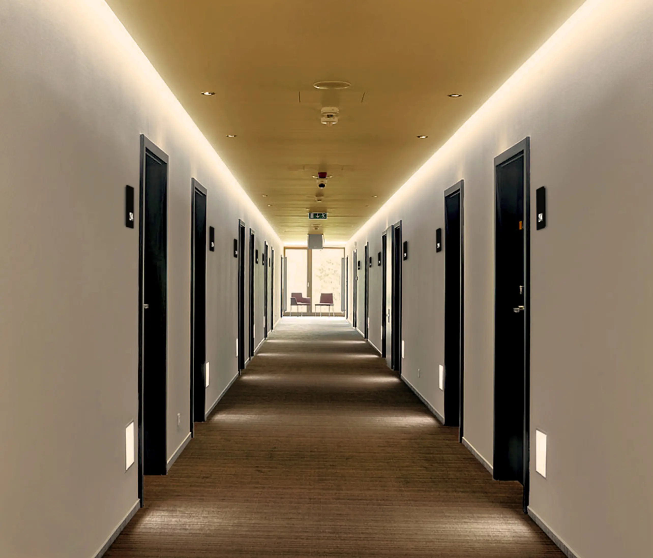 AMOS DESIGN - Lighthouse system Hotel signage emergency