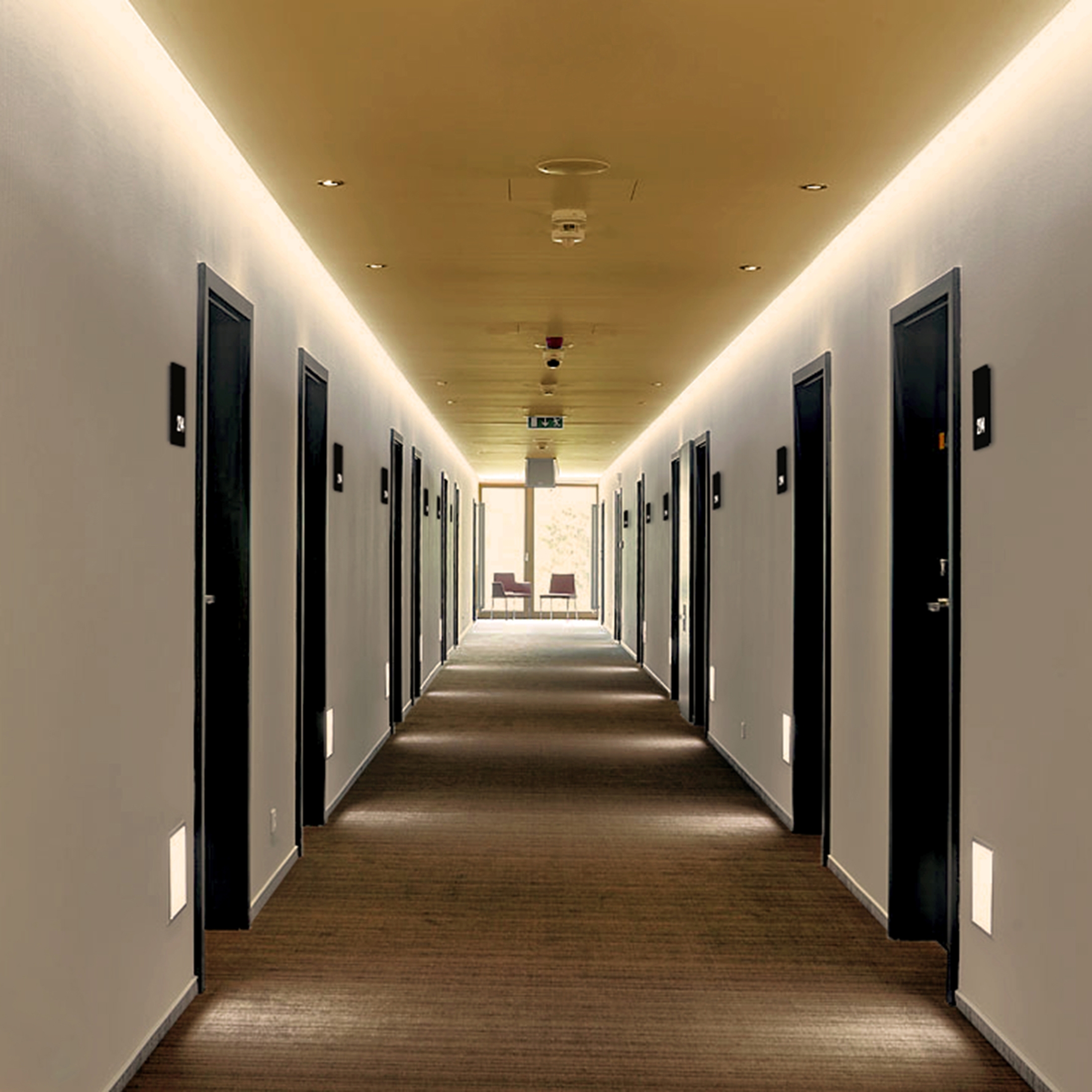 Mostra il prodotto Lighthouse system Hotel signage emergency del produttore AMOS DESIGN