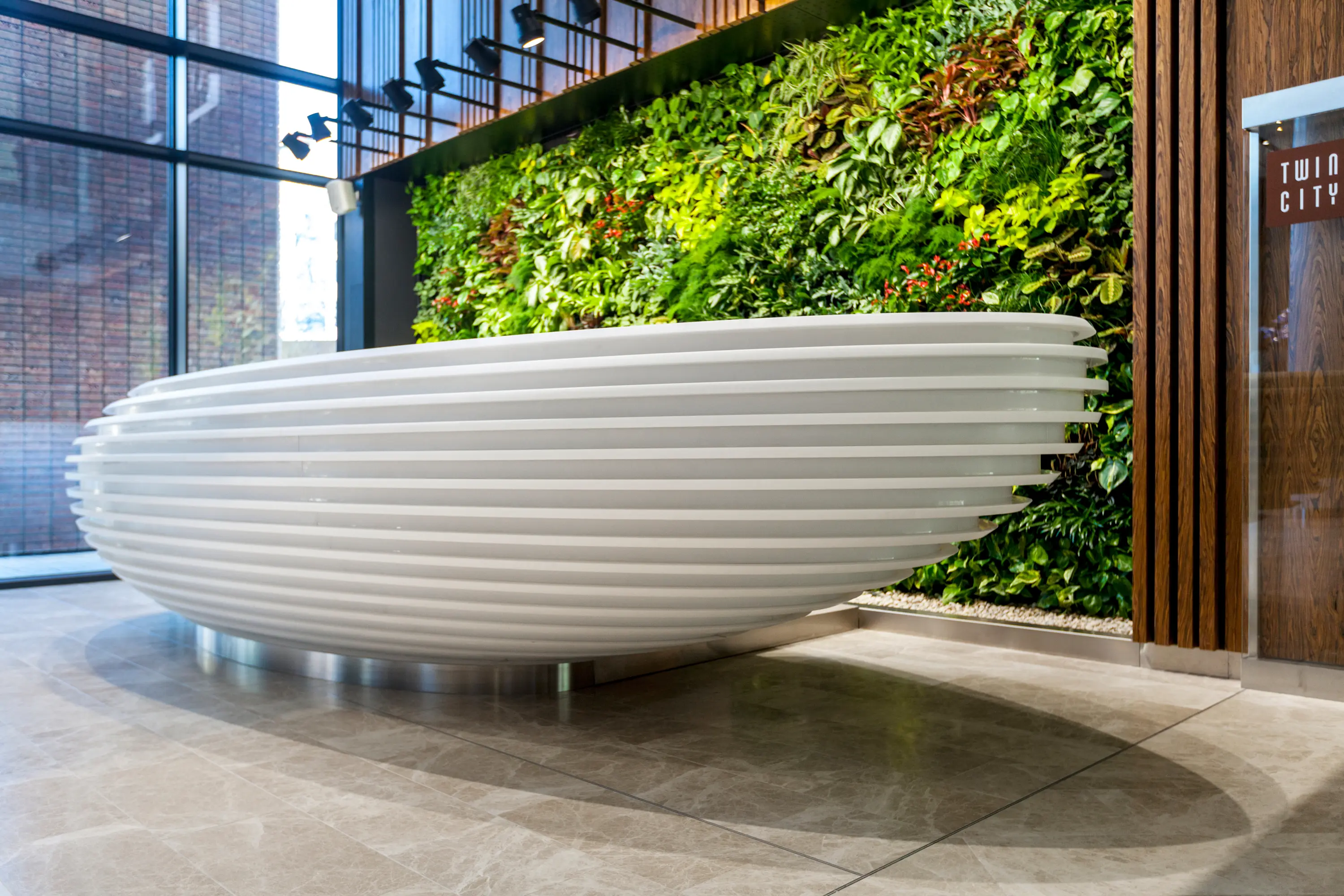 AMOS DESIGN - Reception desk