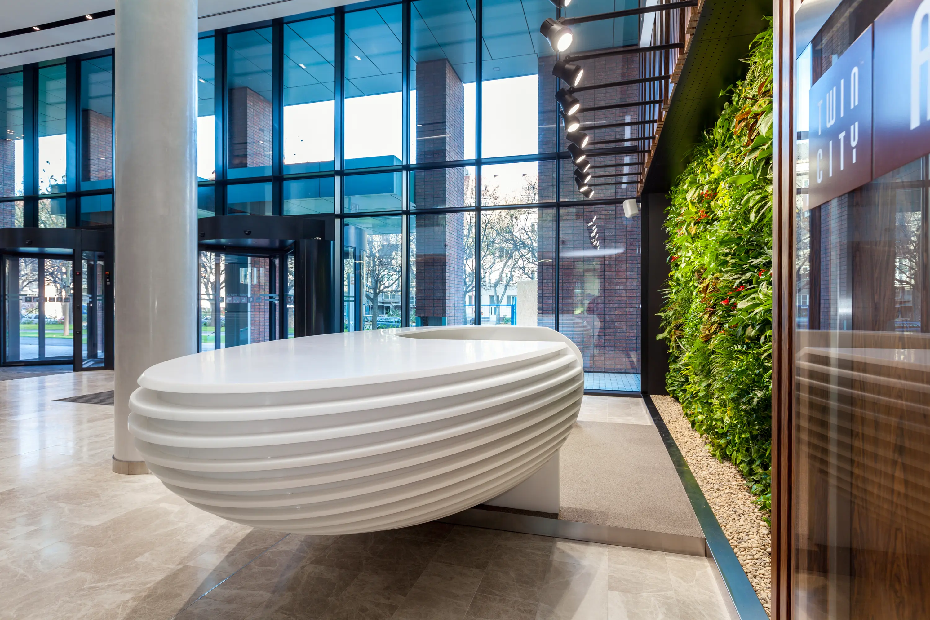 AMOS DESIGN - Reception desk