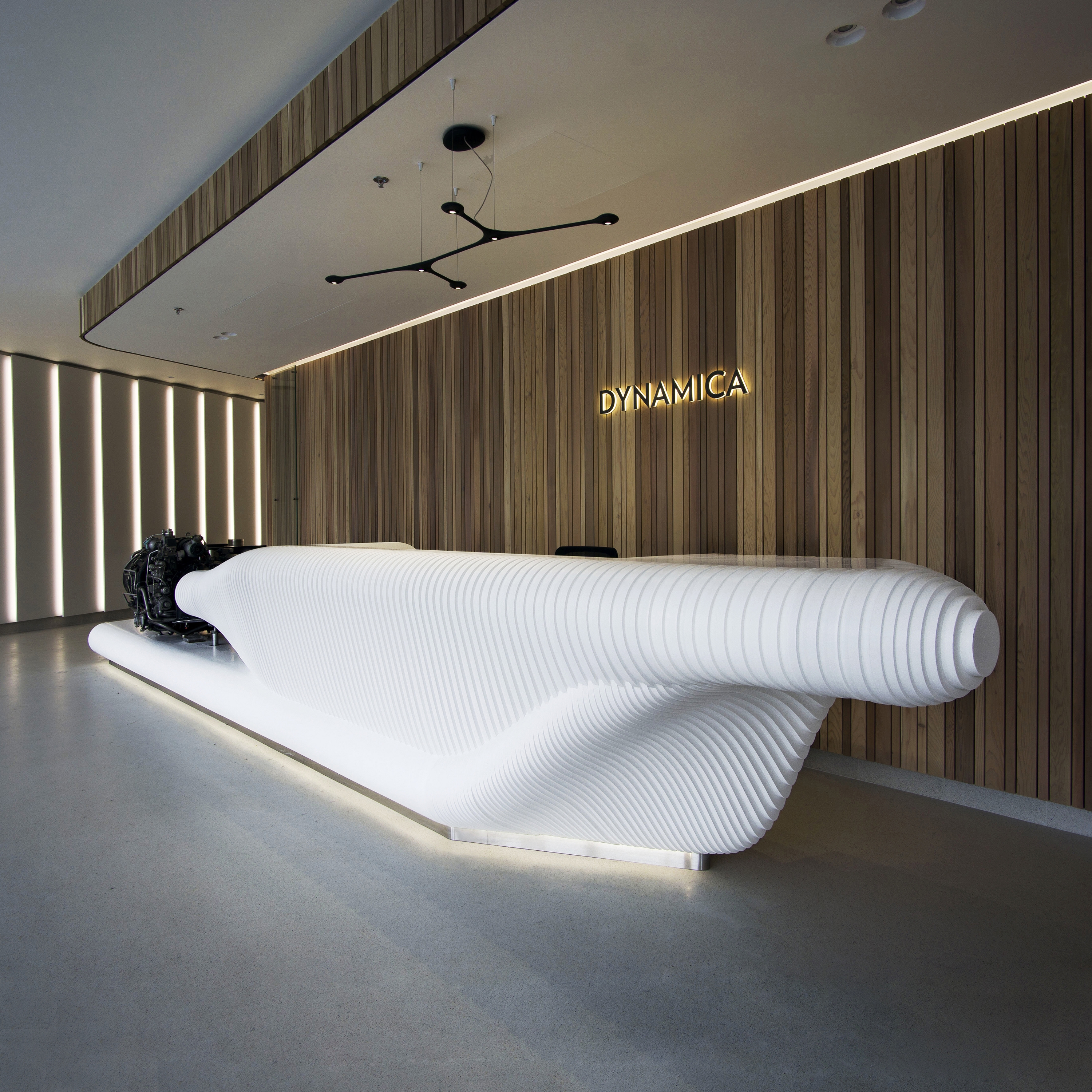 Vertoon produk Dynamica reception desk van vervaardiger AMOS DESIGN