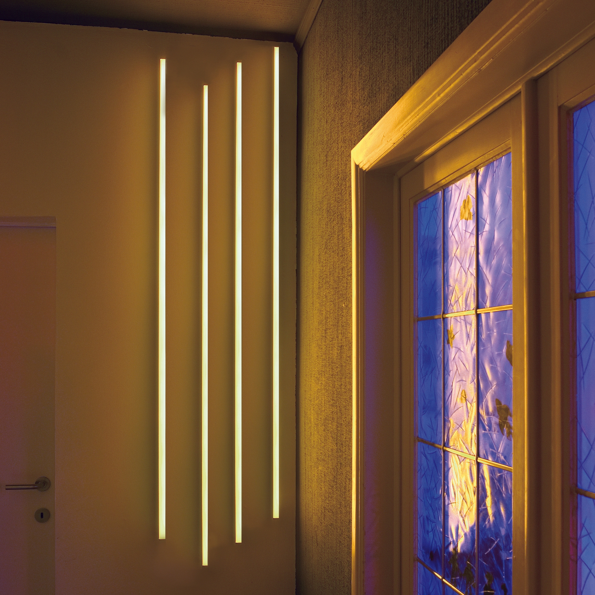 WALL LAMPS