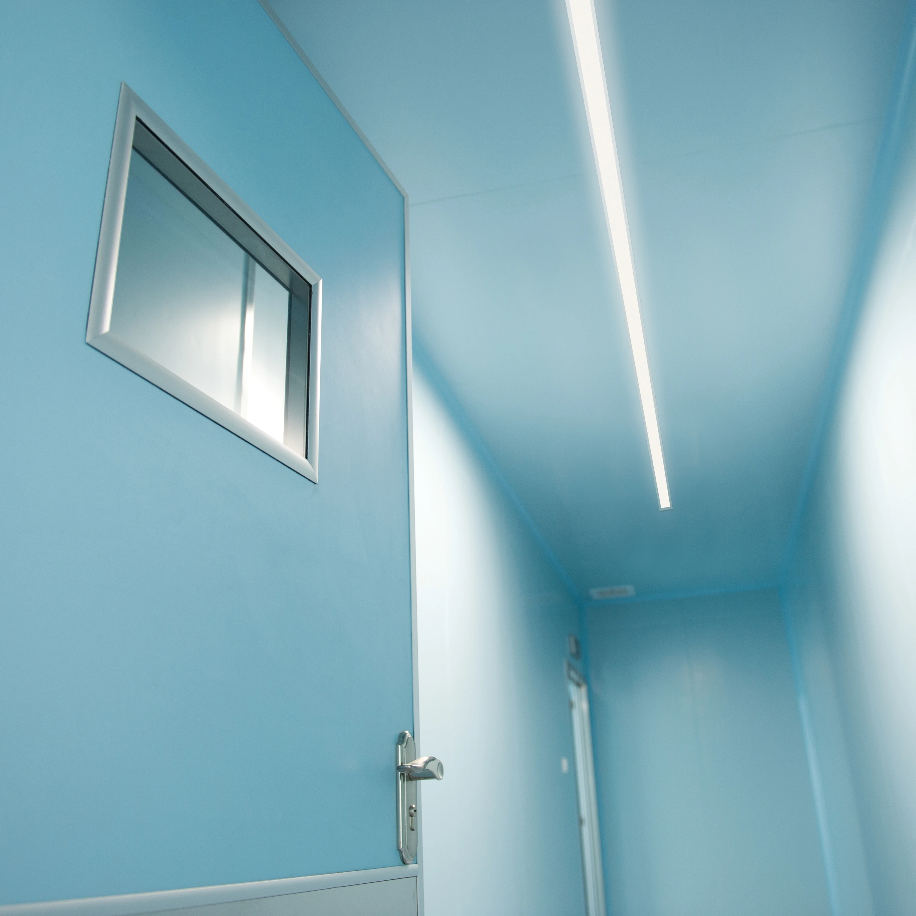 RECESSED MOUNTED PROFILES & LUMINAIRES