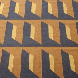 Mostra il prodotto Woolen Dhuri del produttore Bev Hisey