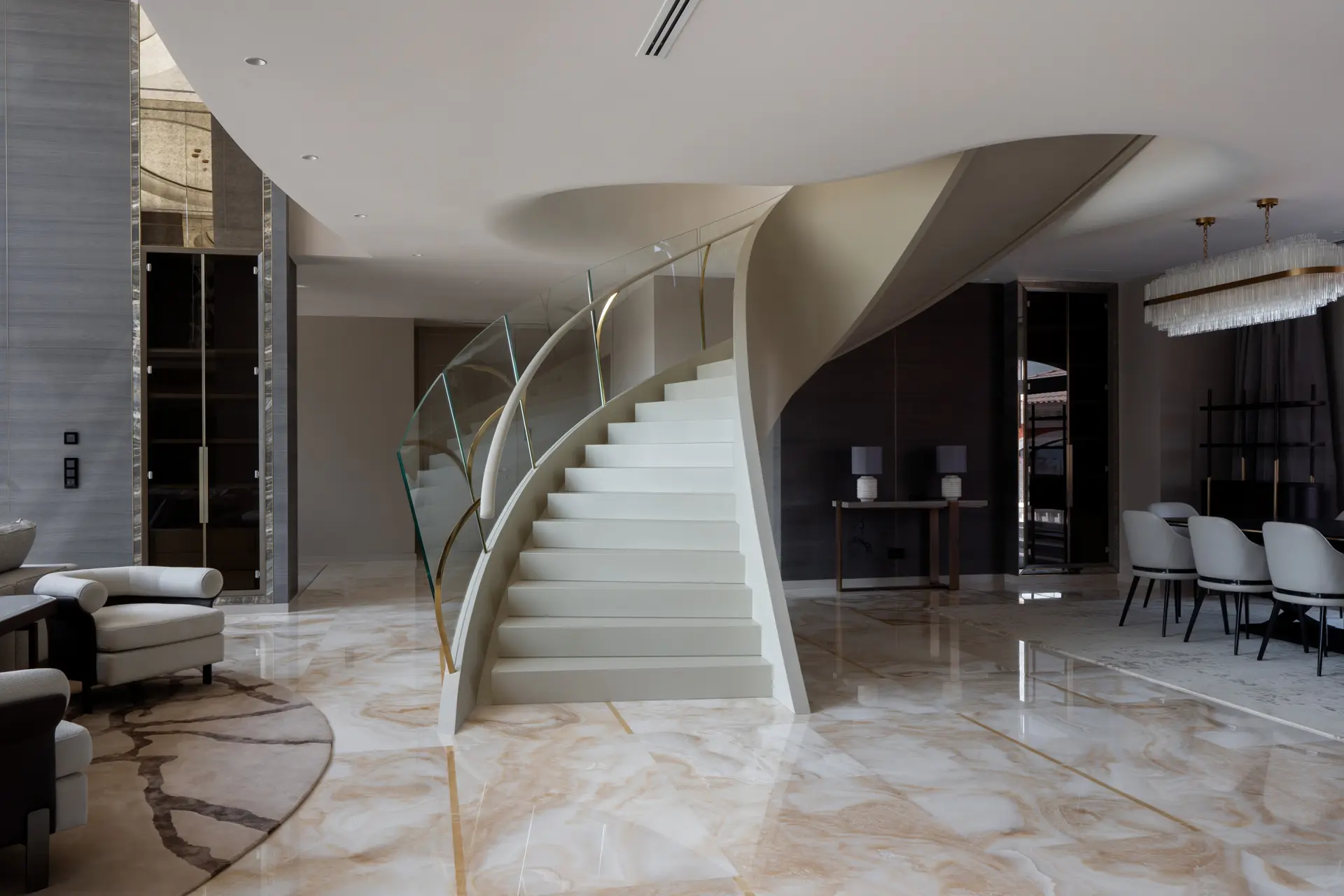 gallery-slide-0