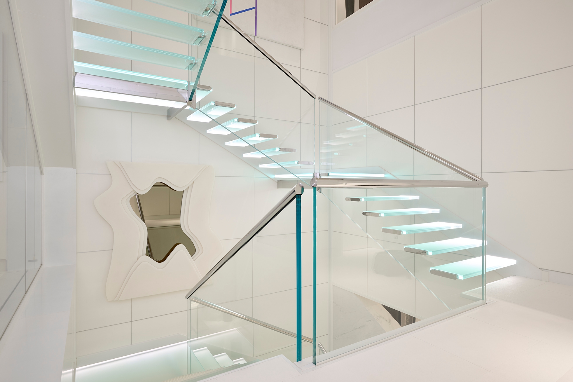 GLASS AND STAINLESS STEEL COLLECTION