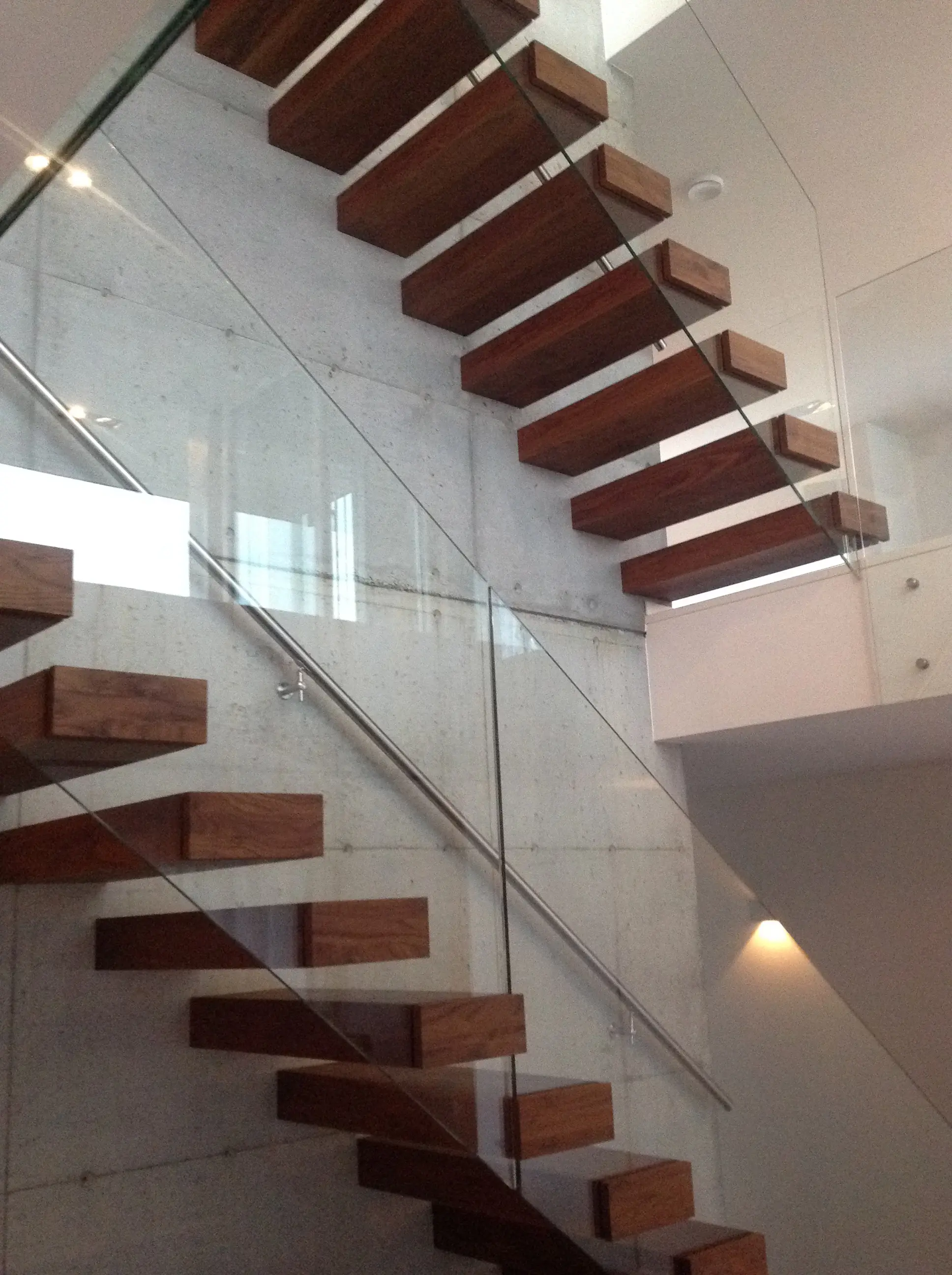gallery-slide-1