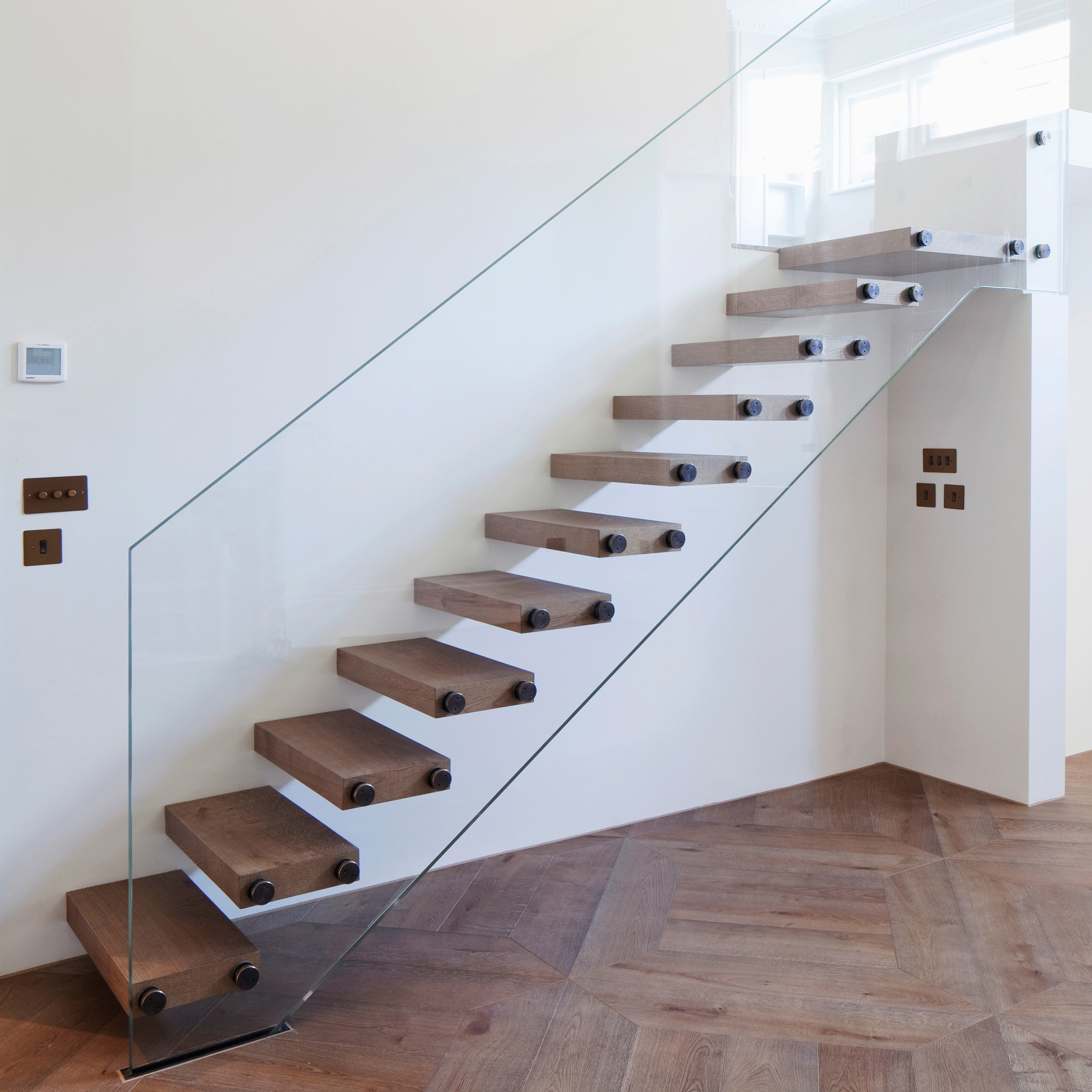 Vertoon produk Mistral Seamless Glass van vervaardiger Siller Treppen