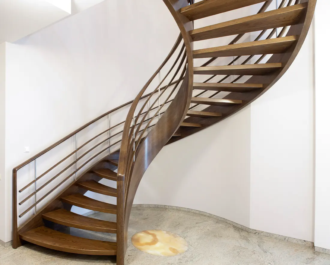 gallery-slide-0