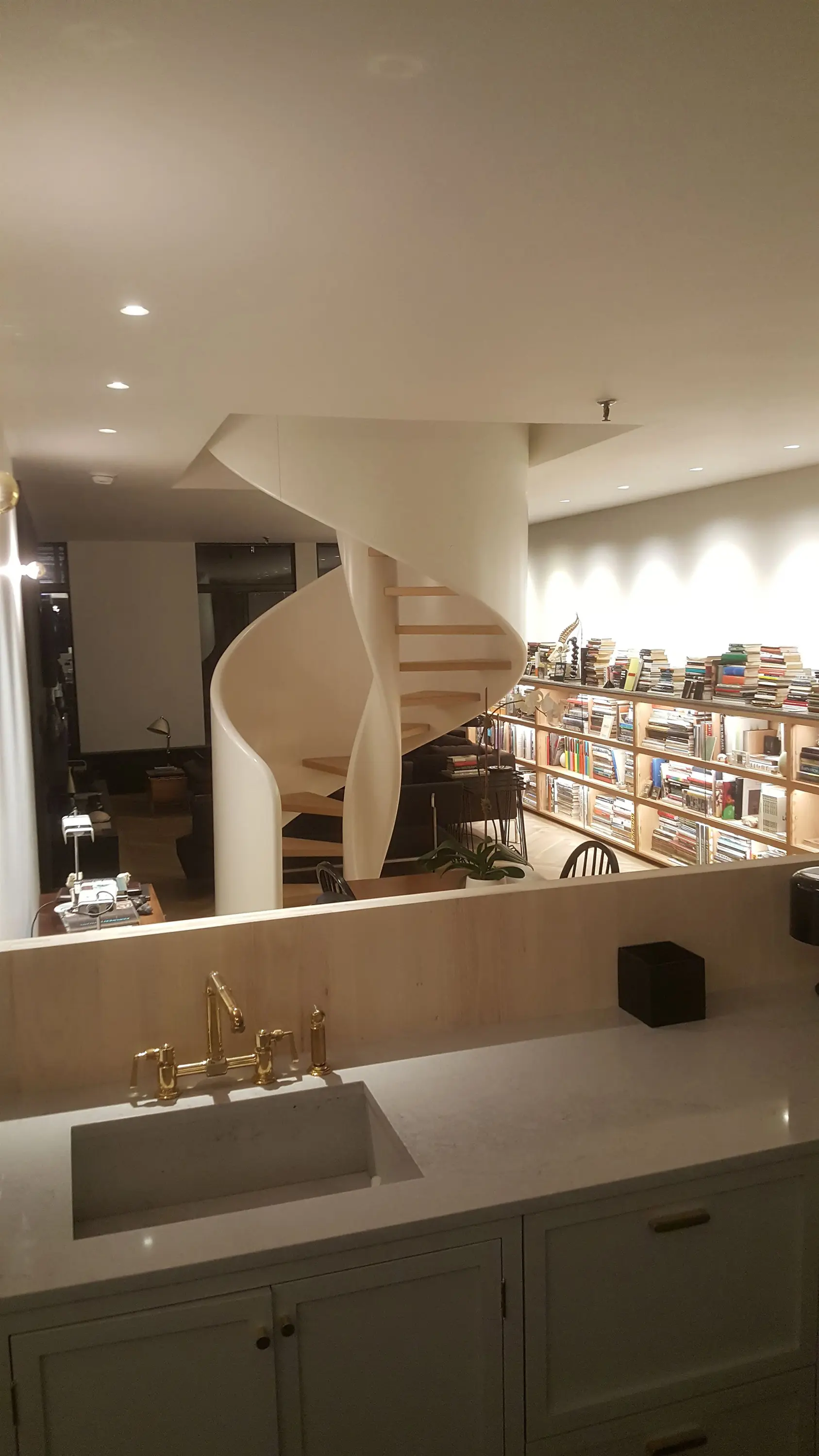 gallery-slide-1